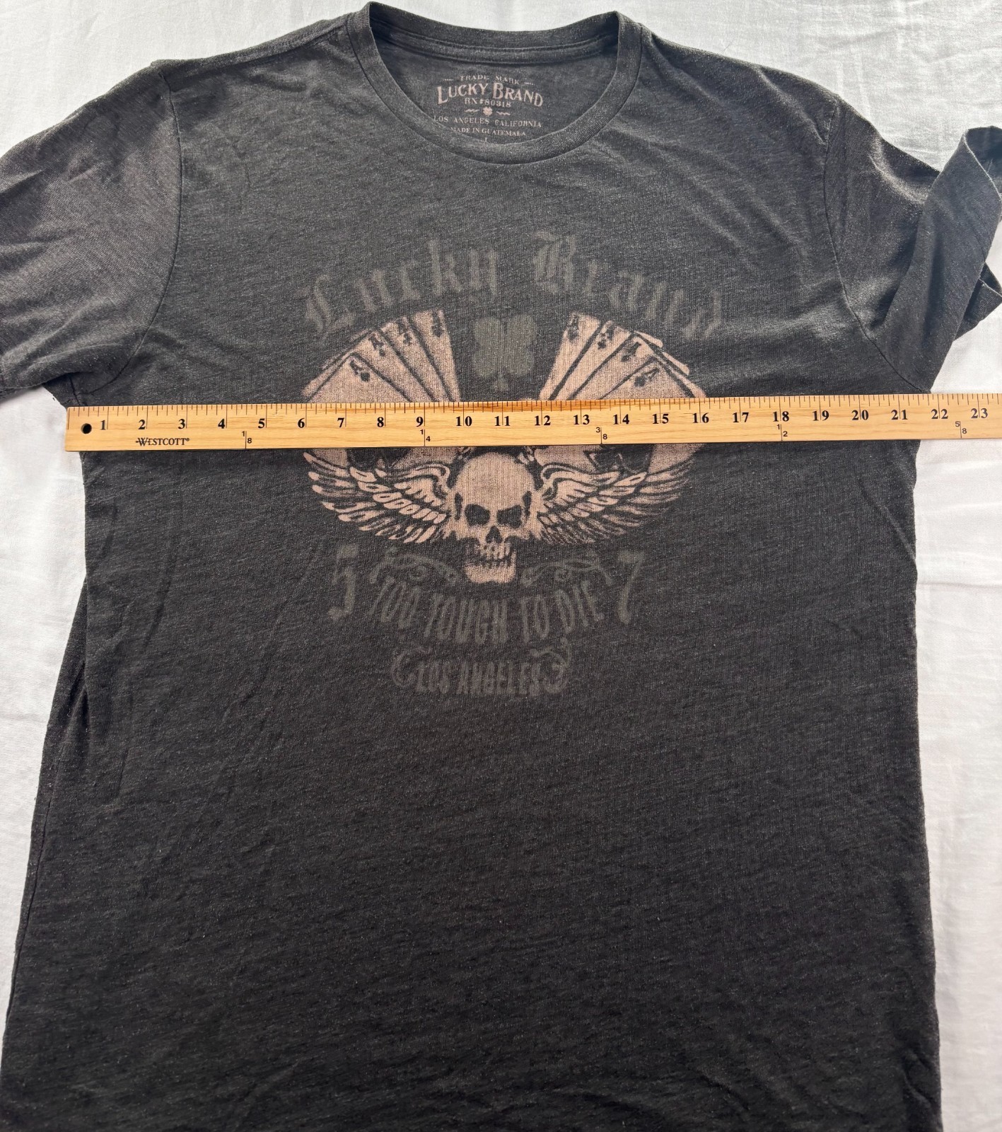 Lucky Brand Graphic T-Shirt Mens Sz L Too Tough To Die Poker Cards Skull Gray