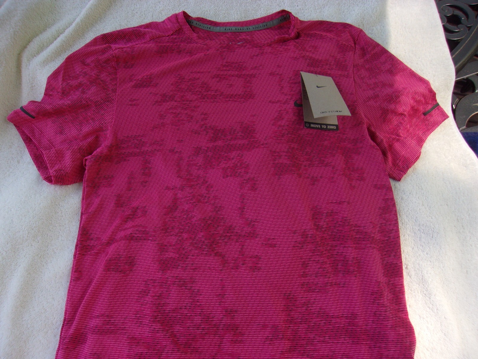 NWT Nike dri fit ADV running T, mens XS, pink-red, $85