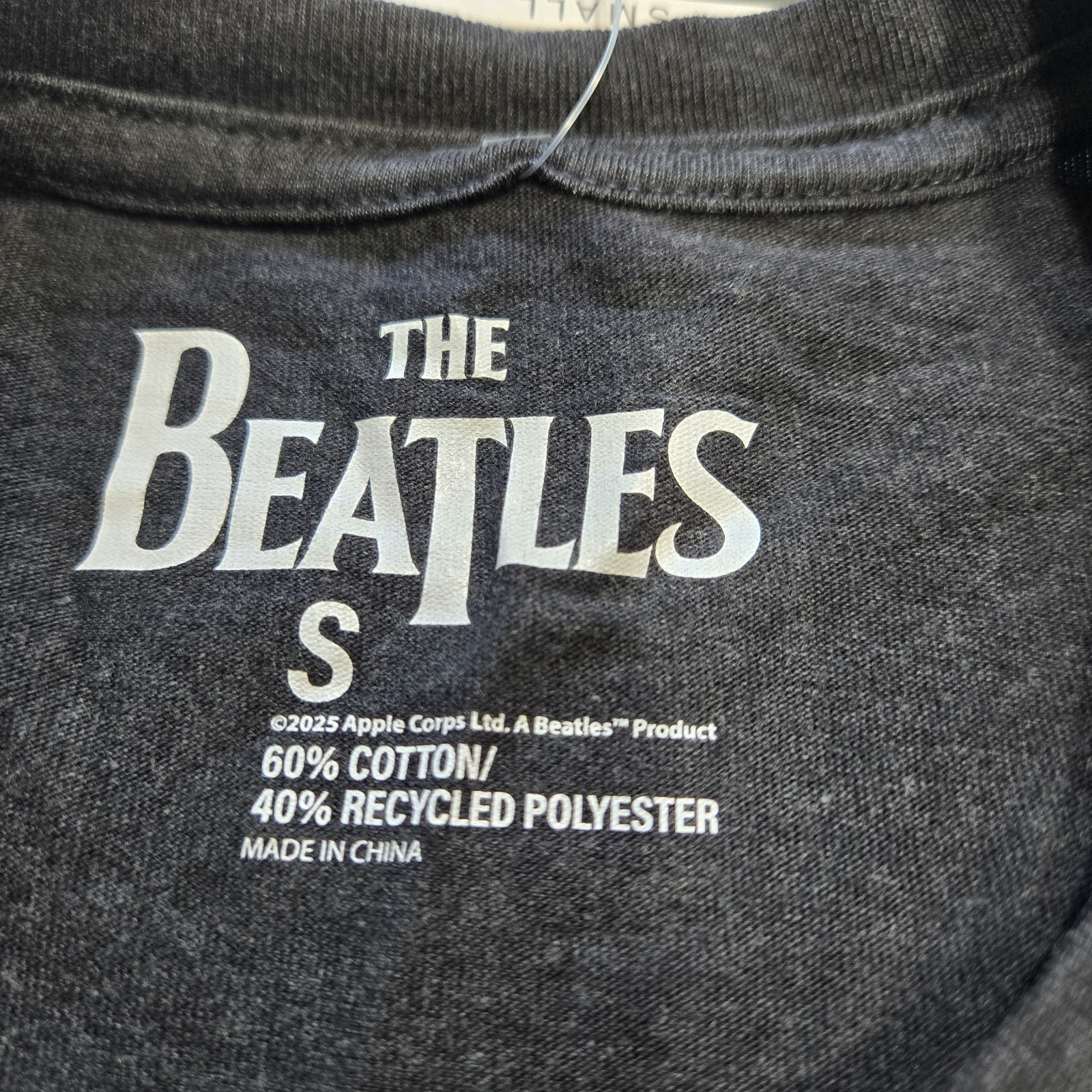 THE BEATLES Rubber Soul « 1965 American Tour » Concert T-Shirt – Size S – NEW!