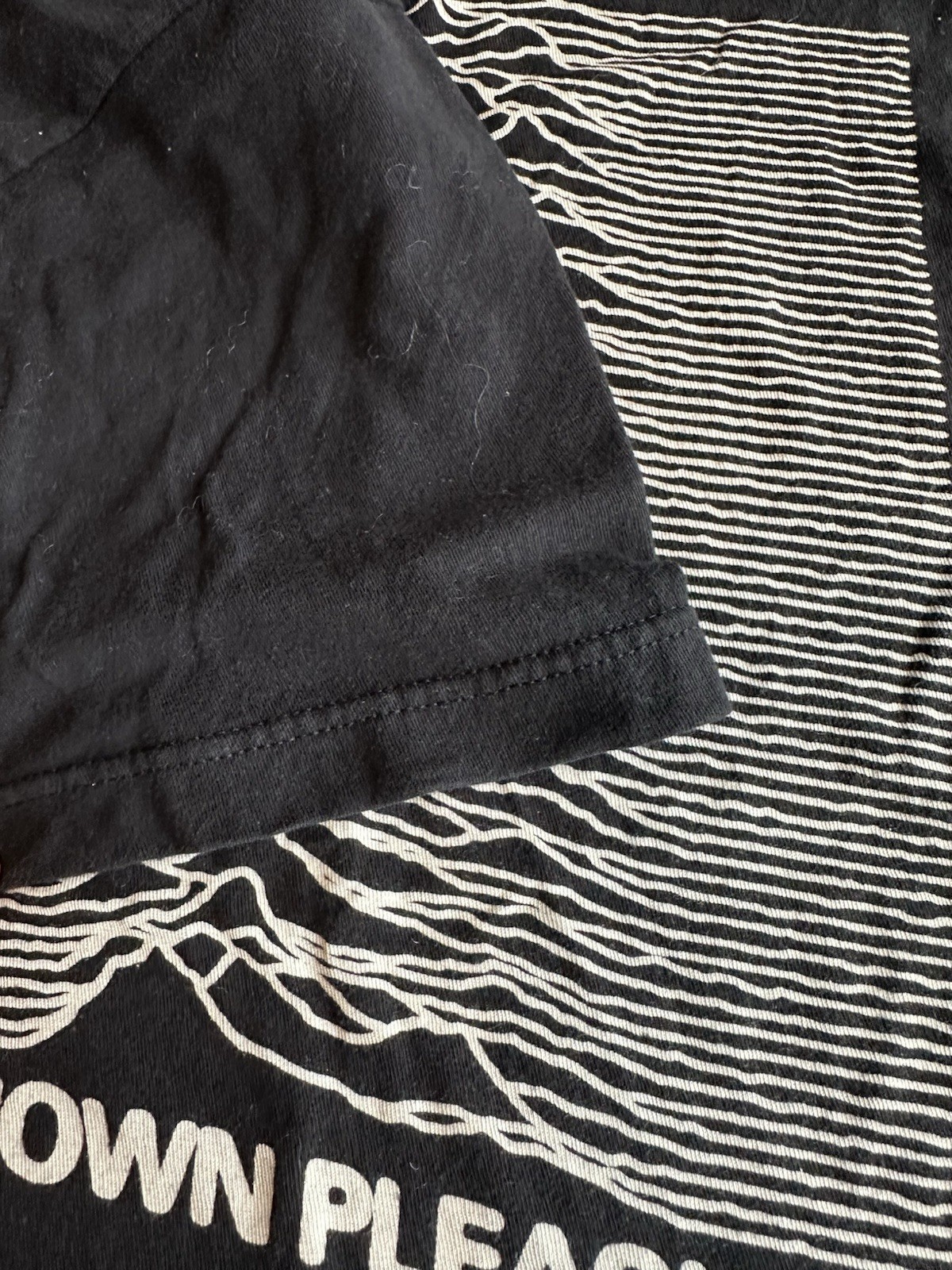 Joy Division Unknown Pleasures Men’s Punk Band Tee Black Y2K XL 23×29