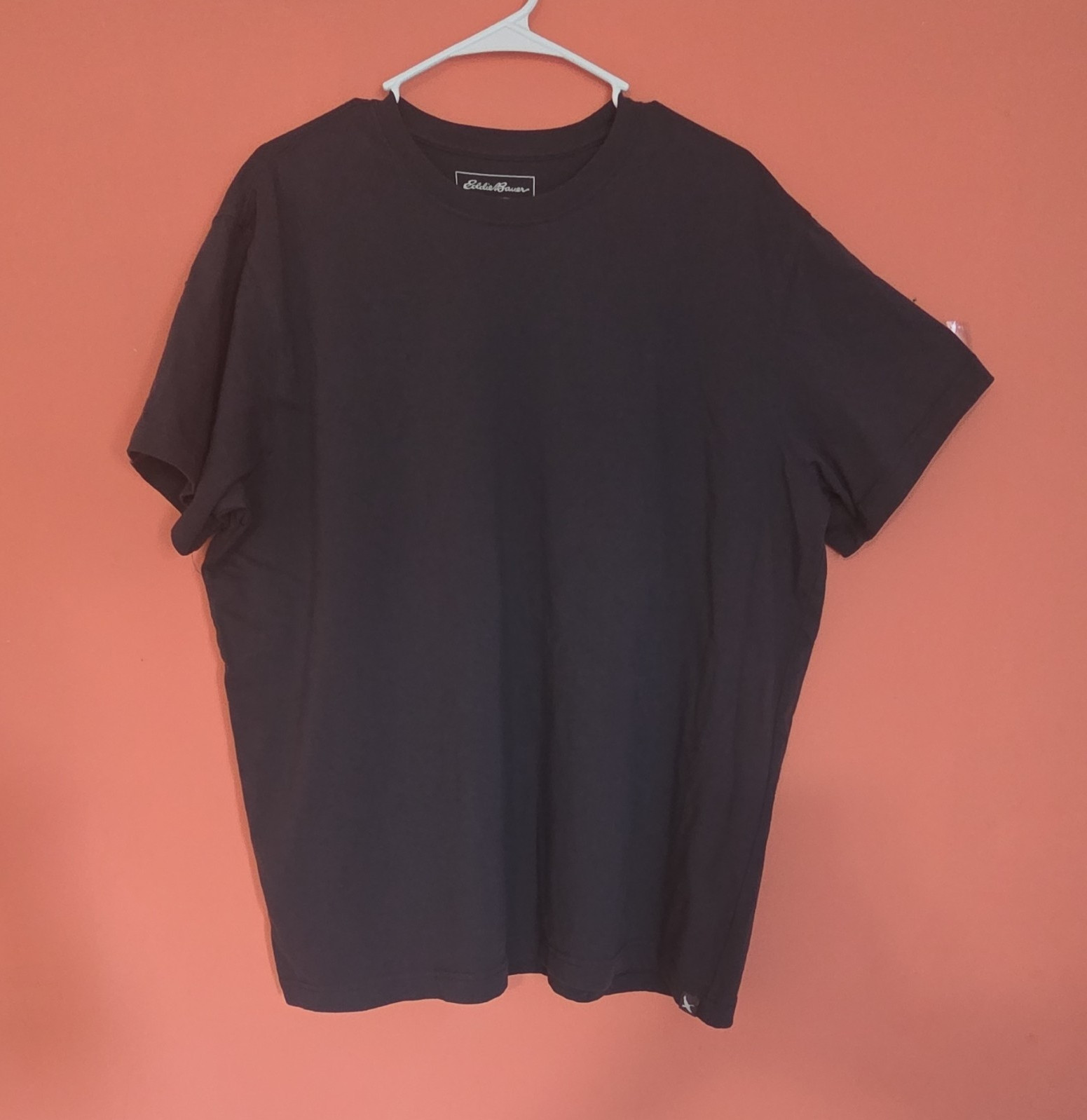 Eddie Bauer LegendWash Men&rsquo;s Solid Crew Neck Short Sleeve Black T-Shirt XL