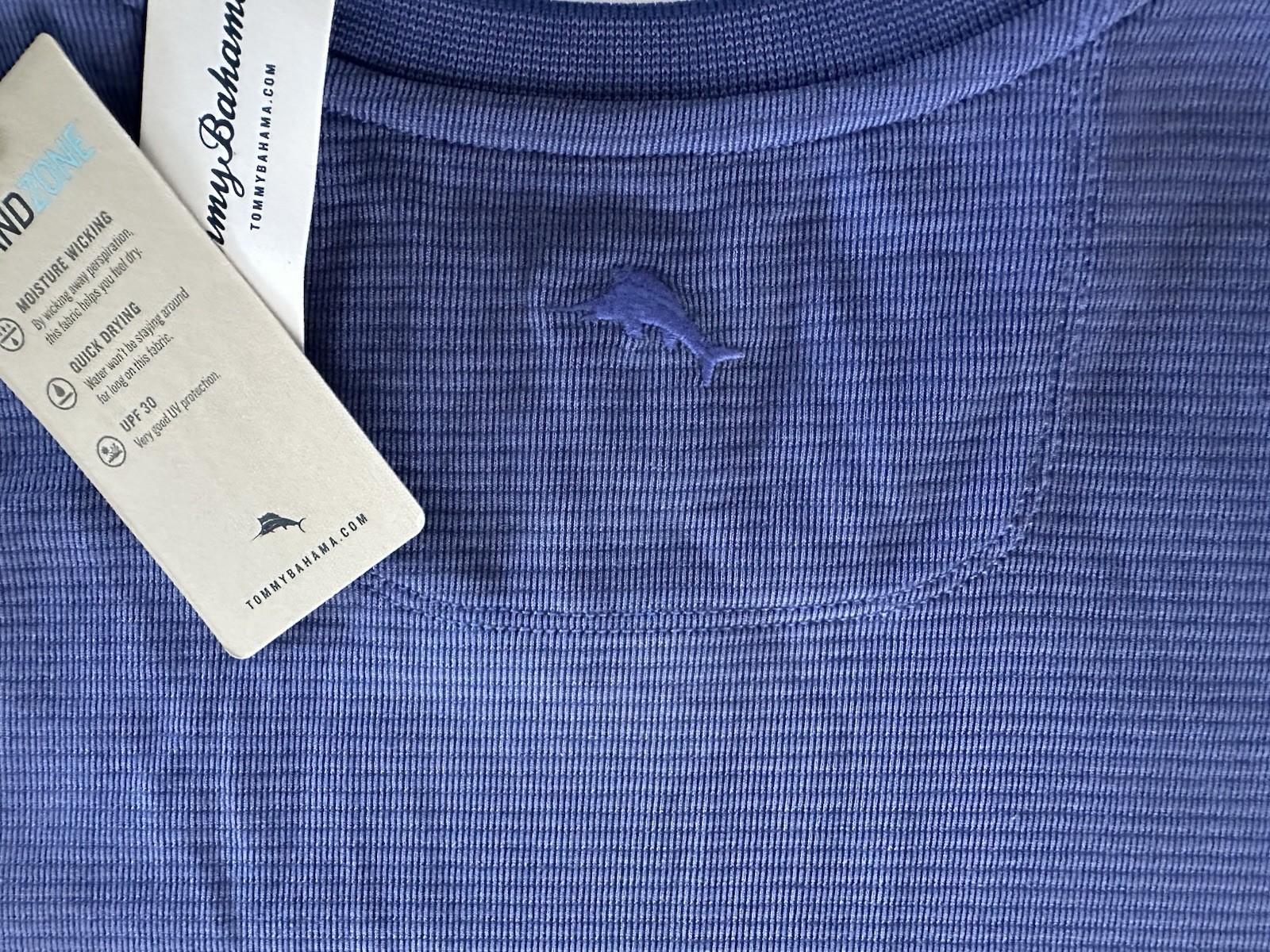 Tommy Bahama Men&rsquo;s Island Zone Coastal Crest V-Neck T-shirt XXL 2XL Blue NWT