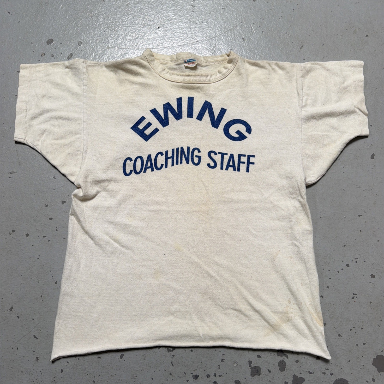 Vintage 1970s Champion Blue Bar Thick Cotton T-Shirt Made USA Cropped L (S-M)