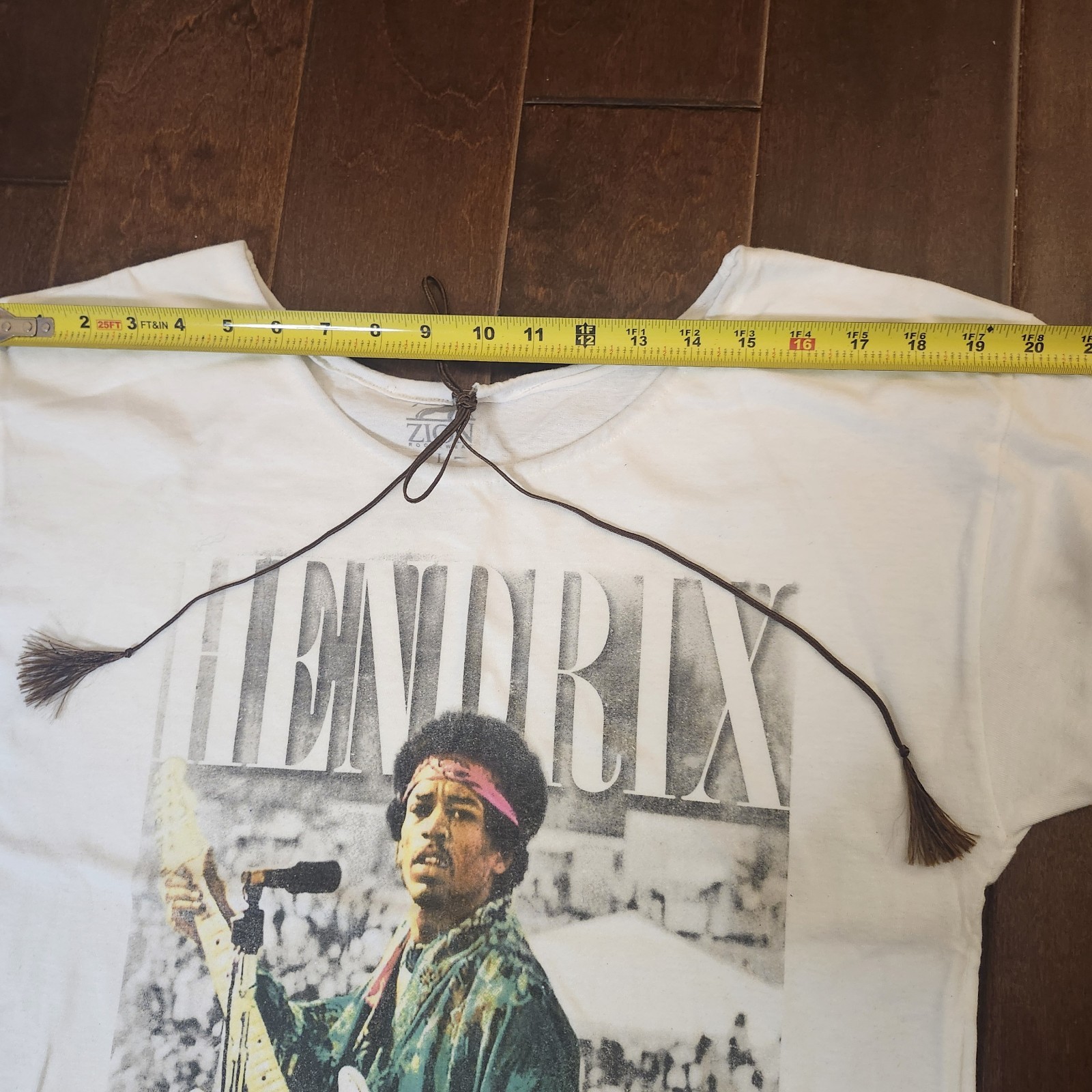 Zion Rootswear Jimi Hendrix 1969 Newport Pop Festival Graphic Tee T-shirt Size L