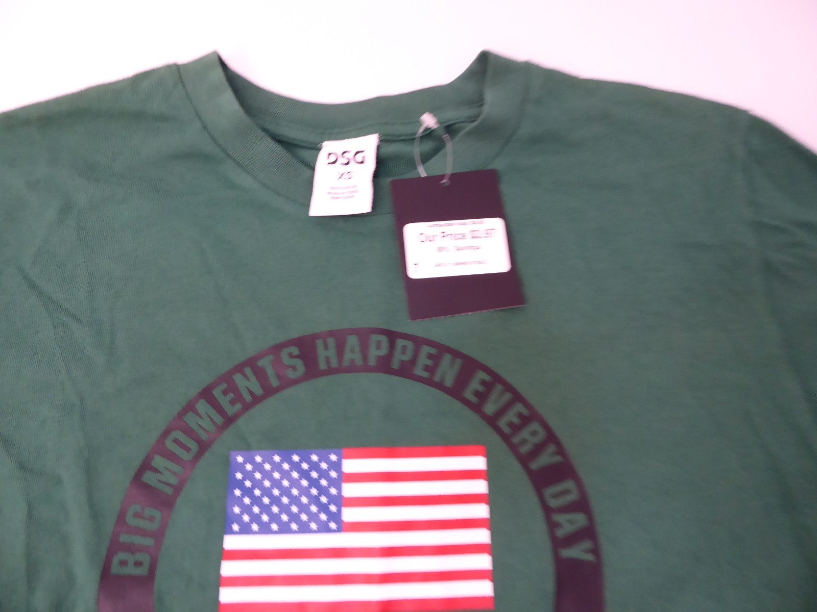 NWT DSG Dick&rsquo;s Sporting Goods US Green TShirt XSmall TShirt