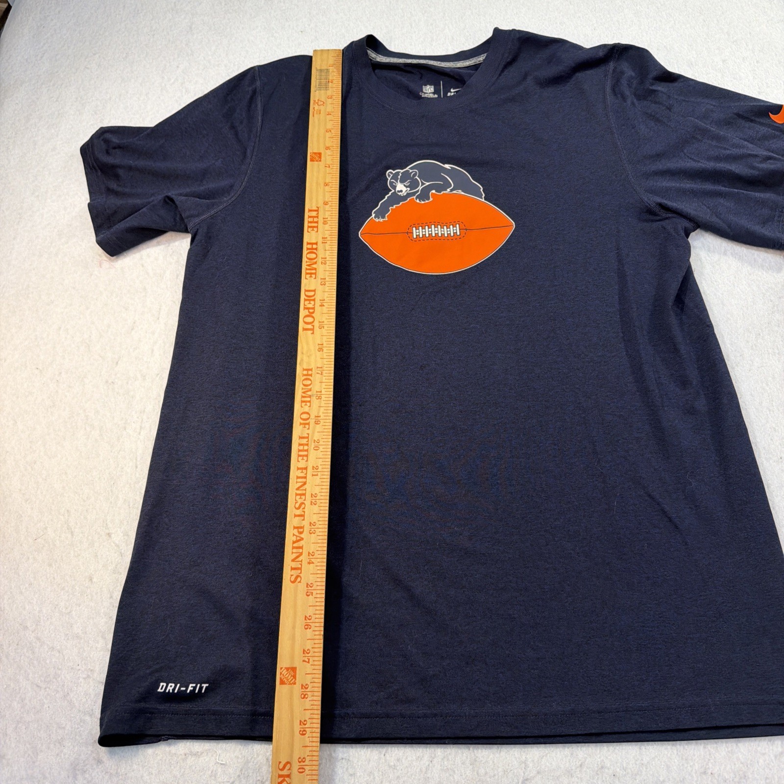 Chicago Bears Shirt Mens L Nike Dri fit NFL Team Football Graphic Tee Retro Logo