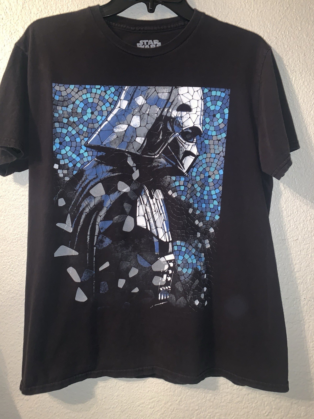 Star Wars Darth Vader Men&rsquo;s Large Black Short Sleeve T