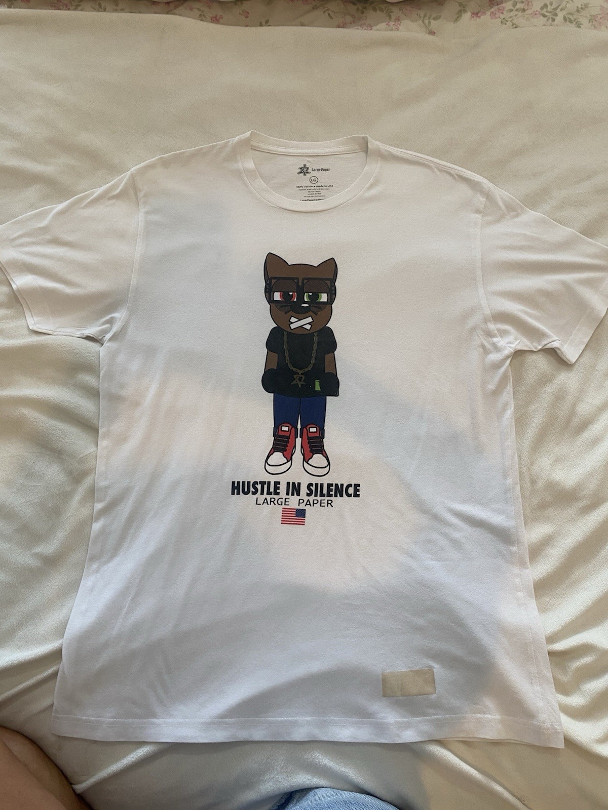 Large Paper Hustle In Silence Cat Graphic Men&rsquo;s T-Shirt L White Cotton