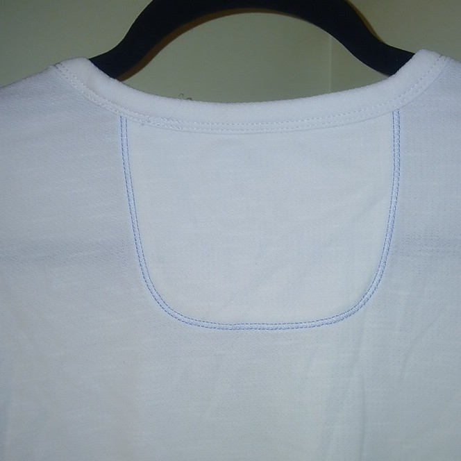 Tommy Bahama Island Zone Men&rsquo;s Medium White Solid V-Neck Short Sleeve T-Shirt
