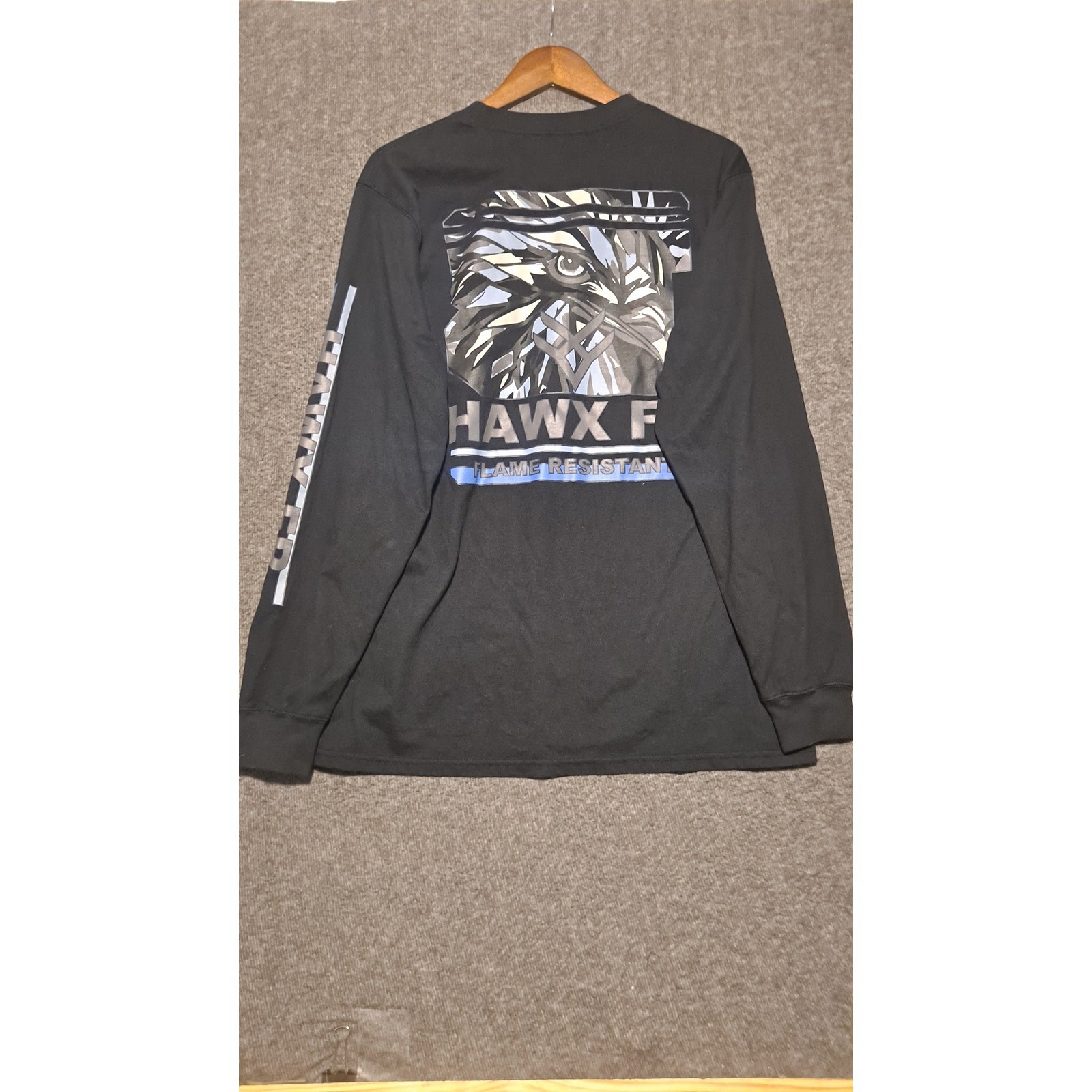 Hawx FR workwear flame resistant shirt crewneck men&rsquo;s black size medium logo