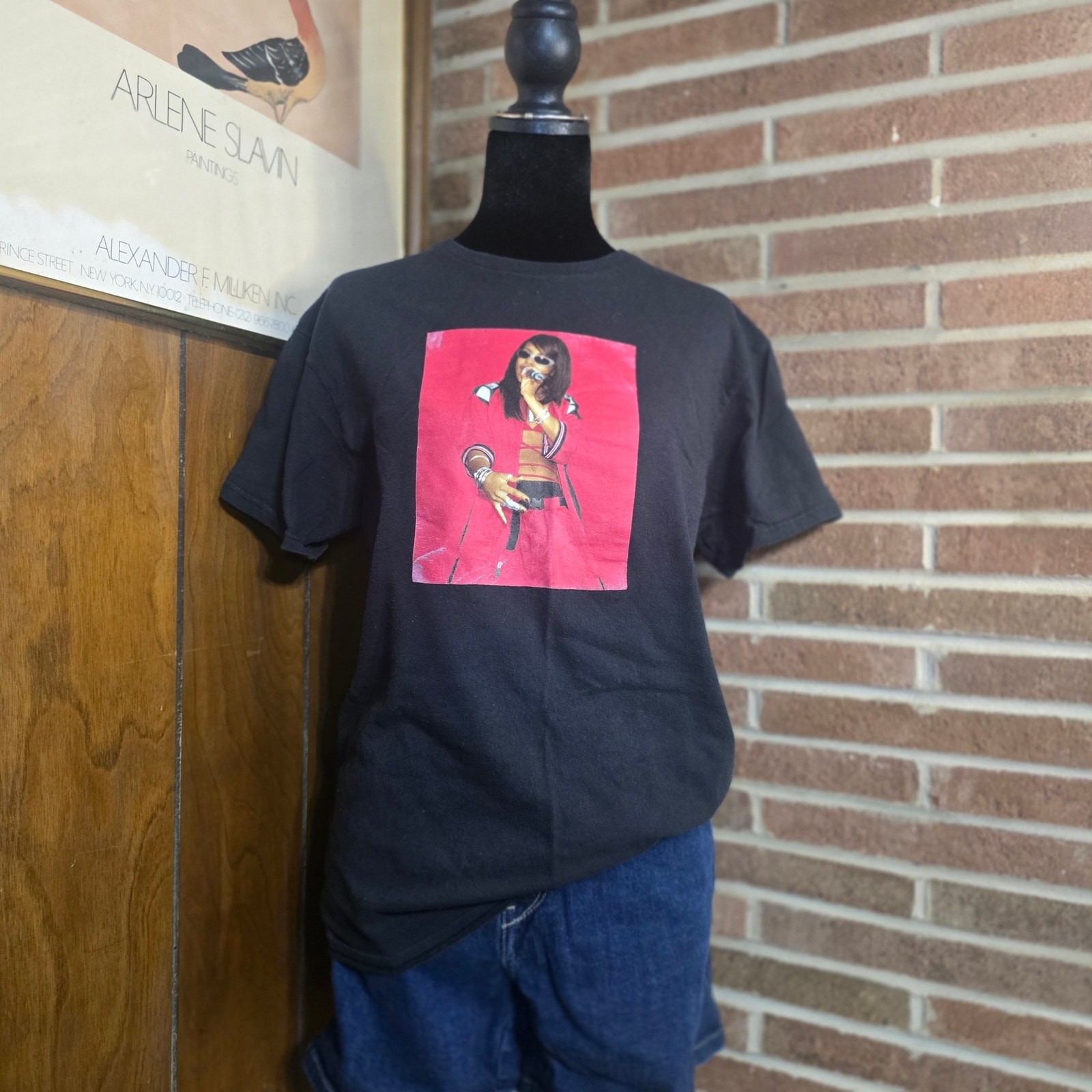 Aaliyah Graphic T Shirt Mens Medium Black Ripple Junction Spencers KMEL 1997