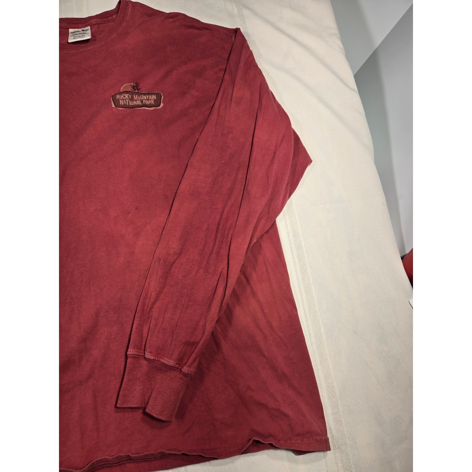 ComfortWash Rocky Mountain National Park Long Sleeve T-Shirt Red XL Cotton