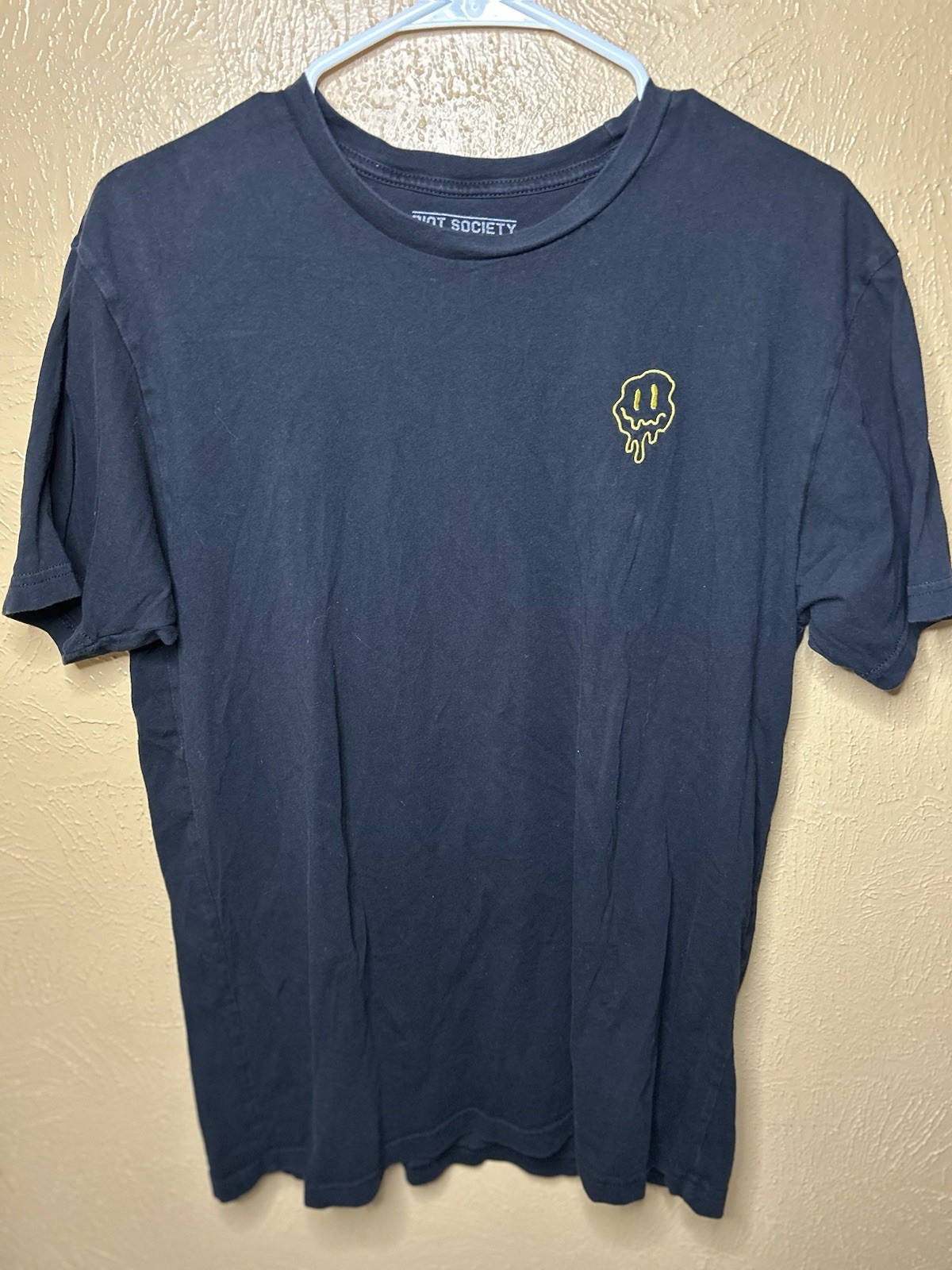 Riot Society Drippy Smiley T-Shirt Graphic Logo Black Cotton Men’s Large