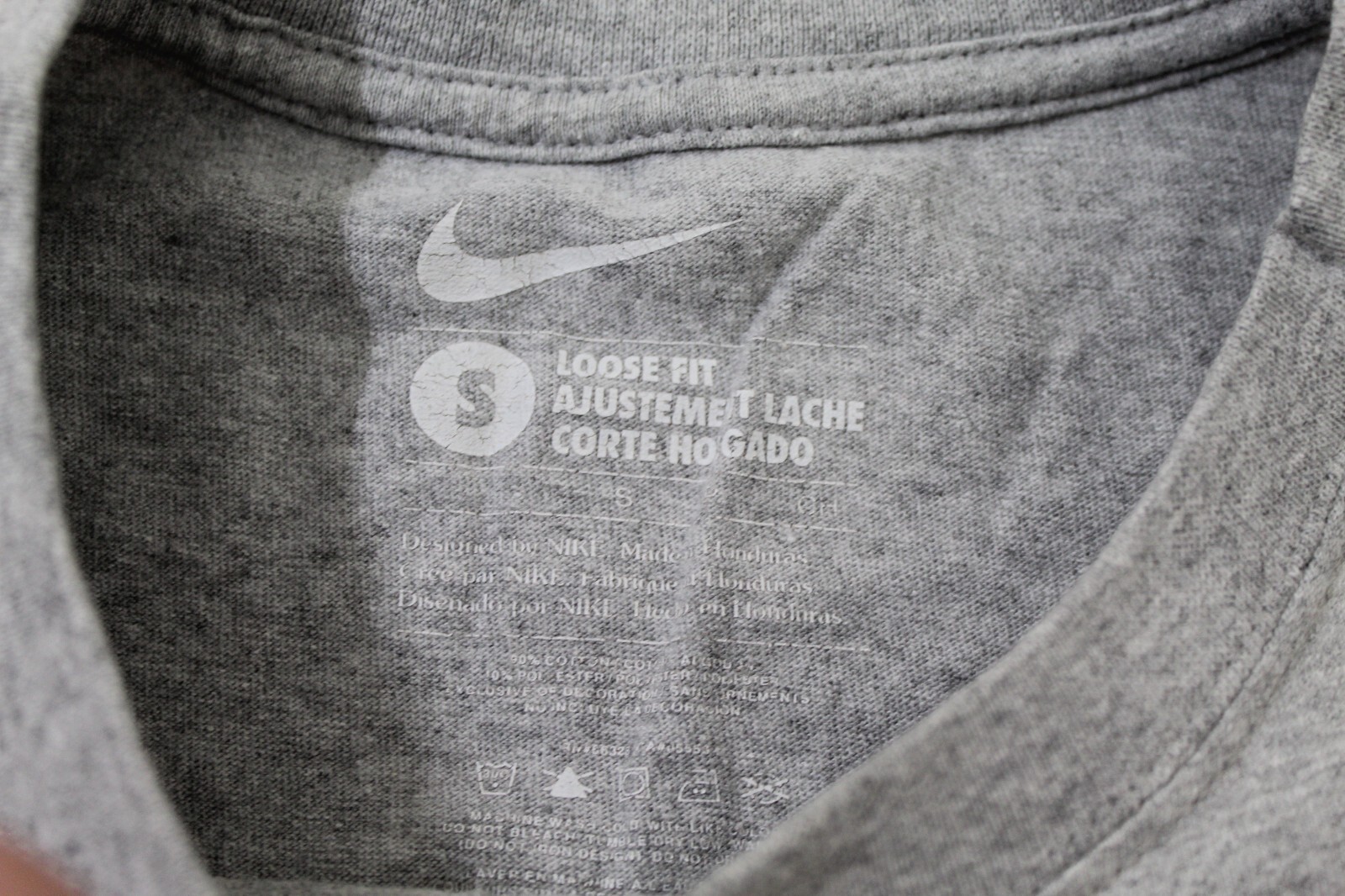 Nike Loose Fit United States US Army Military Grey Yellow Logo T-Shirt Small