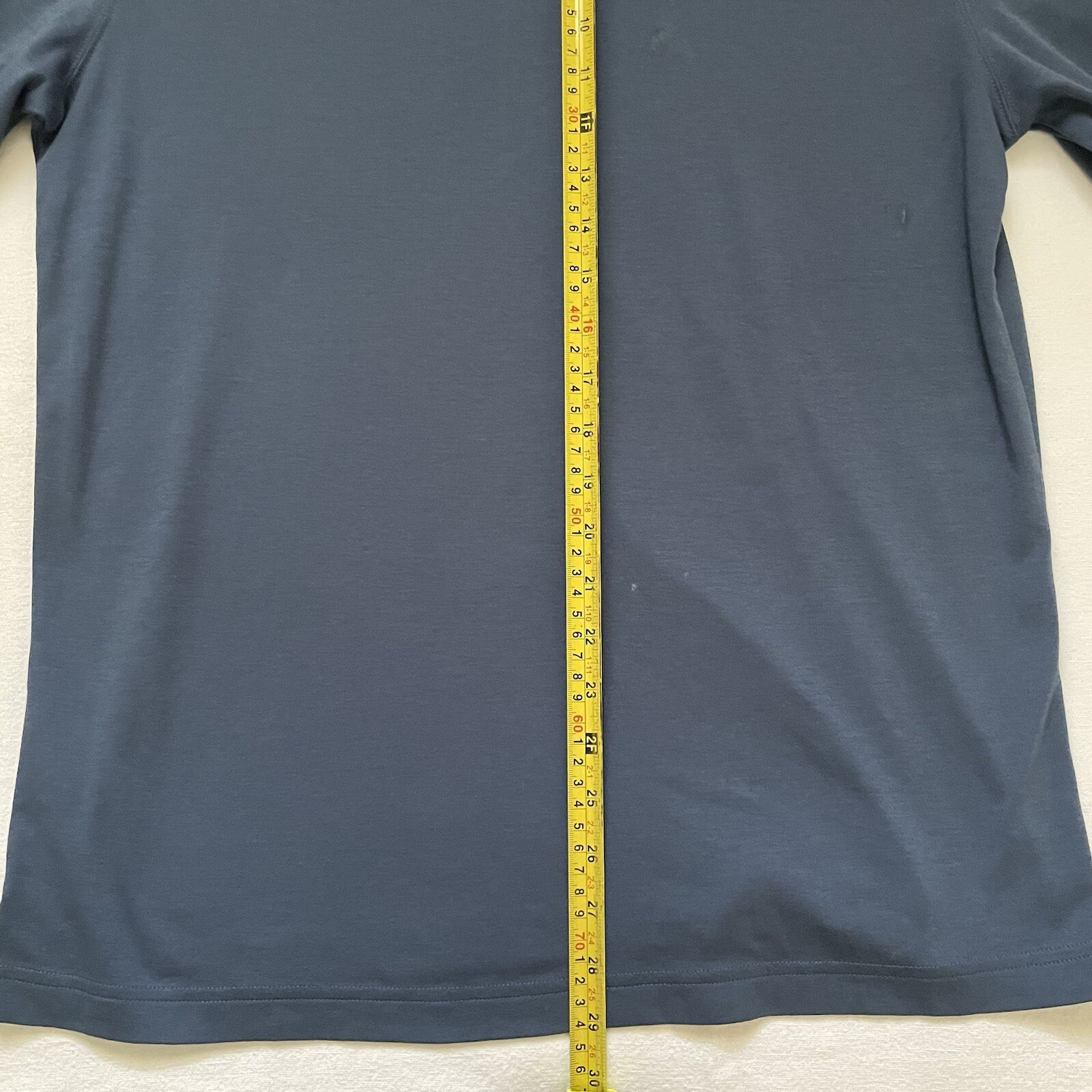 ROBERT BARAKETT Montreal Men Tshirt SMALL Pima Cotton BLUE soft Feel Runs Big