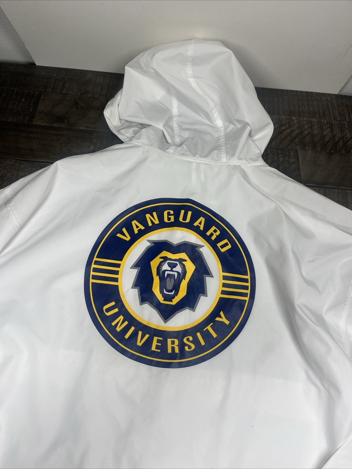 VTG Santa Clara Vanguard SCV University College Windbreaker Rain Jacket Coat
