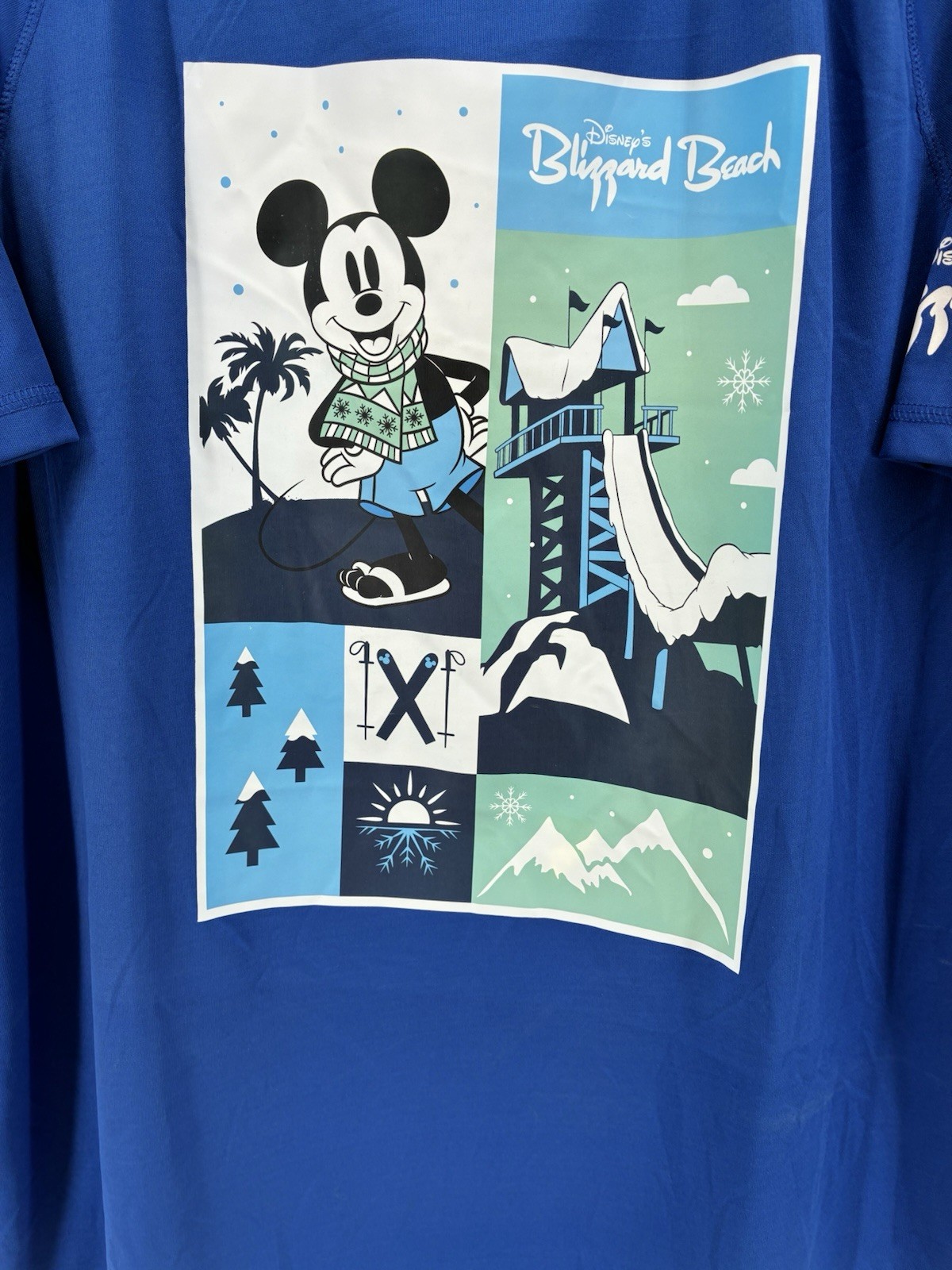 UPF Disney Blizzard Beach Blue Short Sleeve Tee with Graphic XL