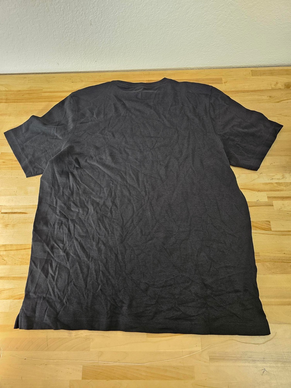 L / LARGE – BLACK – Kirkland Signature Men&rsquo;s 100% Pima Cotton T-Shirt Tee