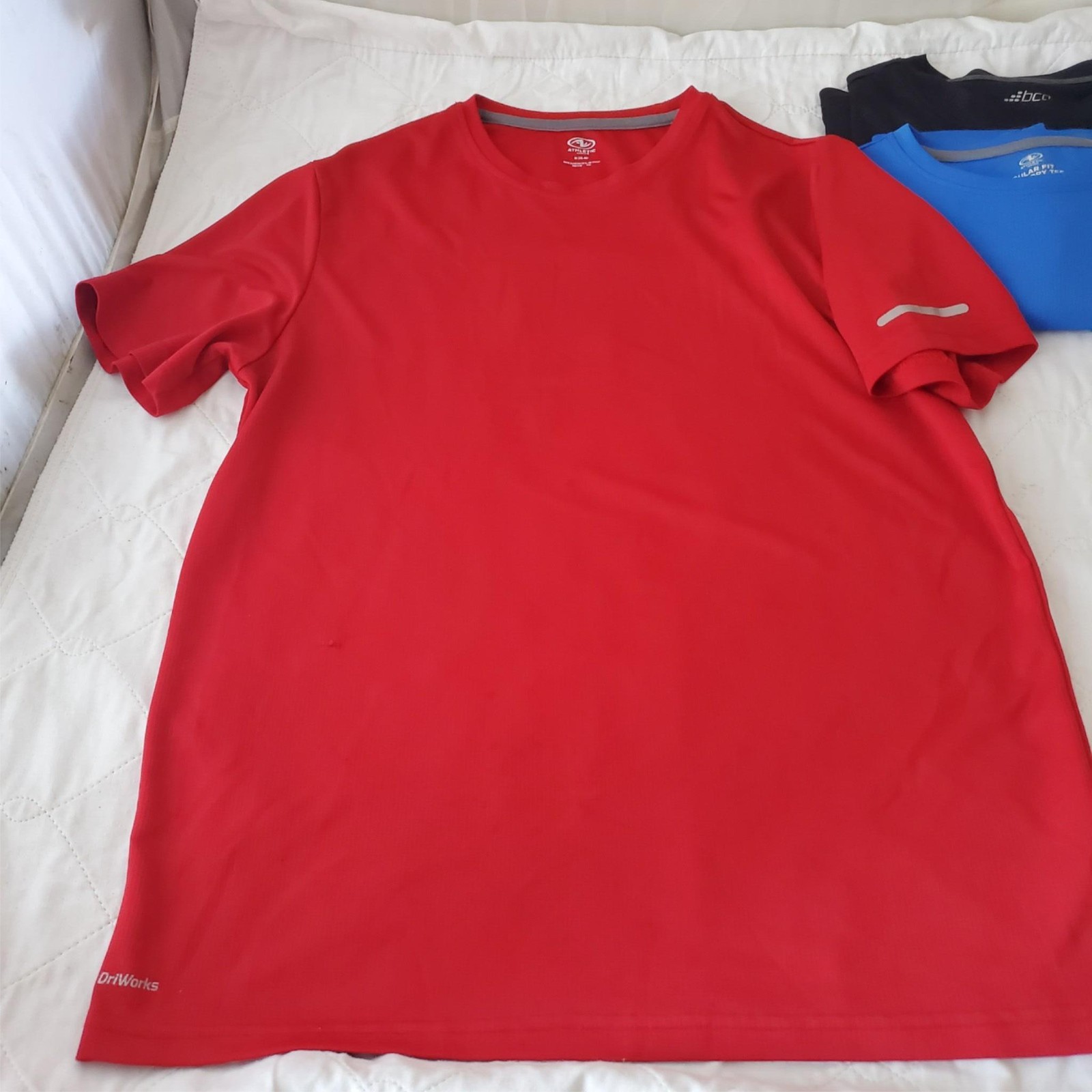 Lot of 4 Assorted Size M 38-40 Multi Brand Dry Fit Short Sleeve Shirt Men&rsquo;s