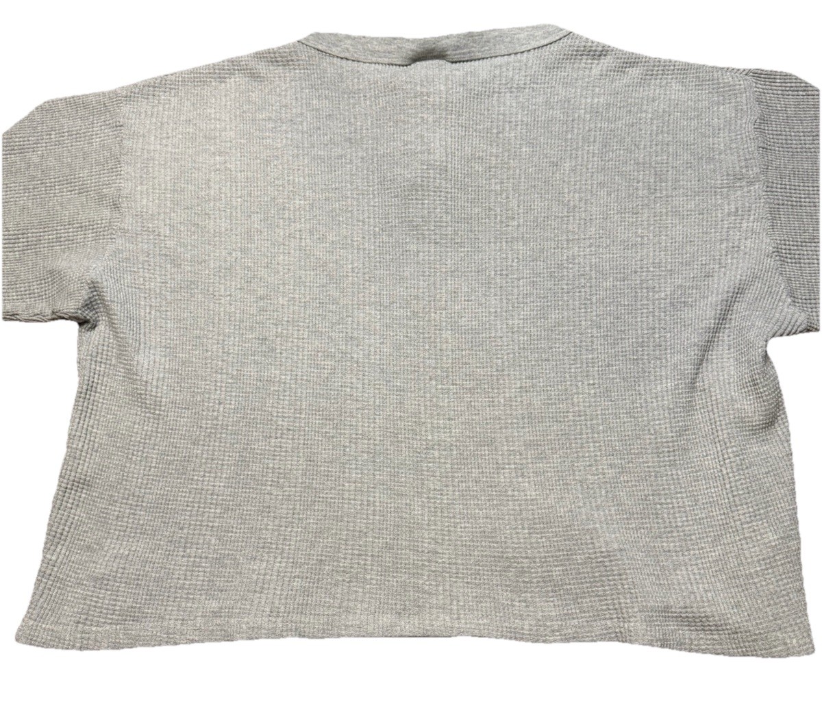 Vintage Carhartt L Gray Waffle Thermal Henley Shirt 28×22&Prime; Made in USA