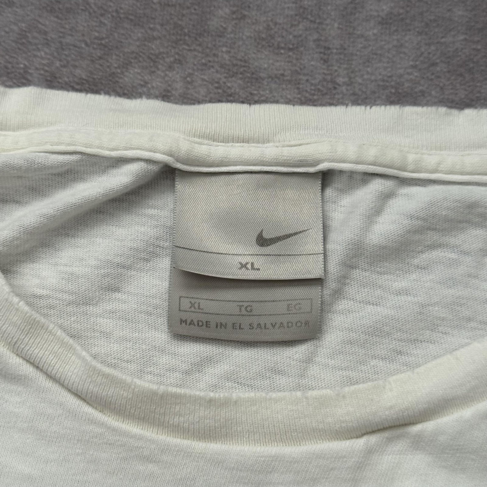 Vintage Nike 6.0 Shirt Mens XL White Dragon Crest Graphic Skate Surf Tee Y2K