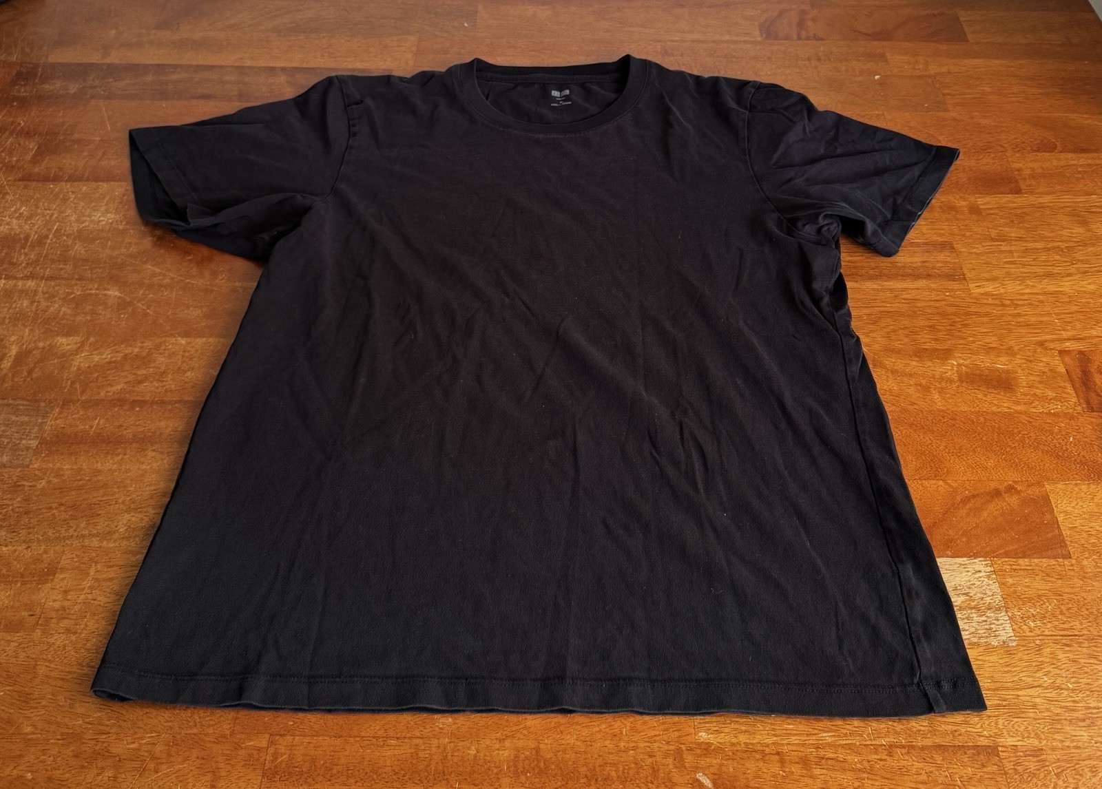 Uniqlo T-Shirt Supima Cotton Men&rsquo;s Medium Black