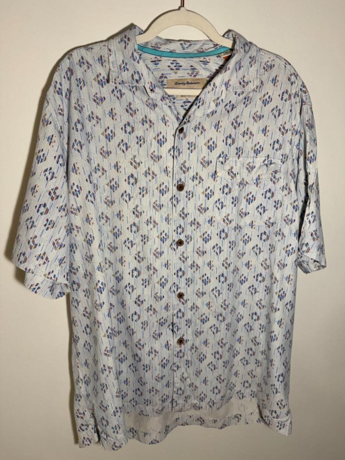 Tommy Bahama 100% Silk Hawaiian Shirt Mens Blue Geometric Tropical Camp