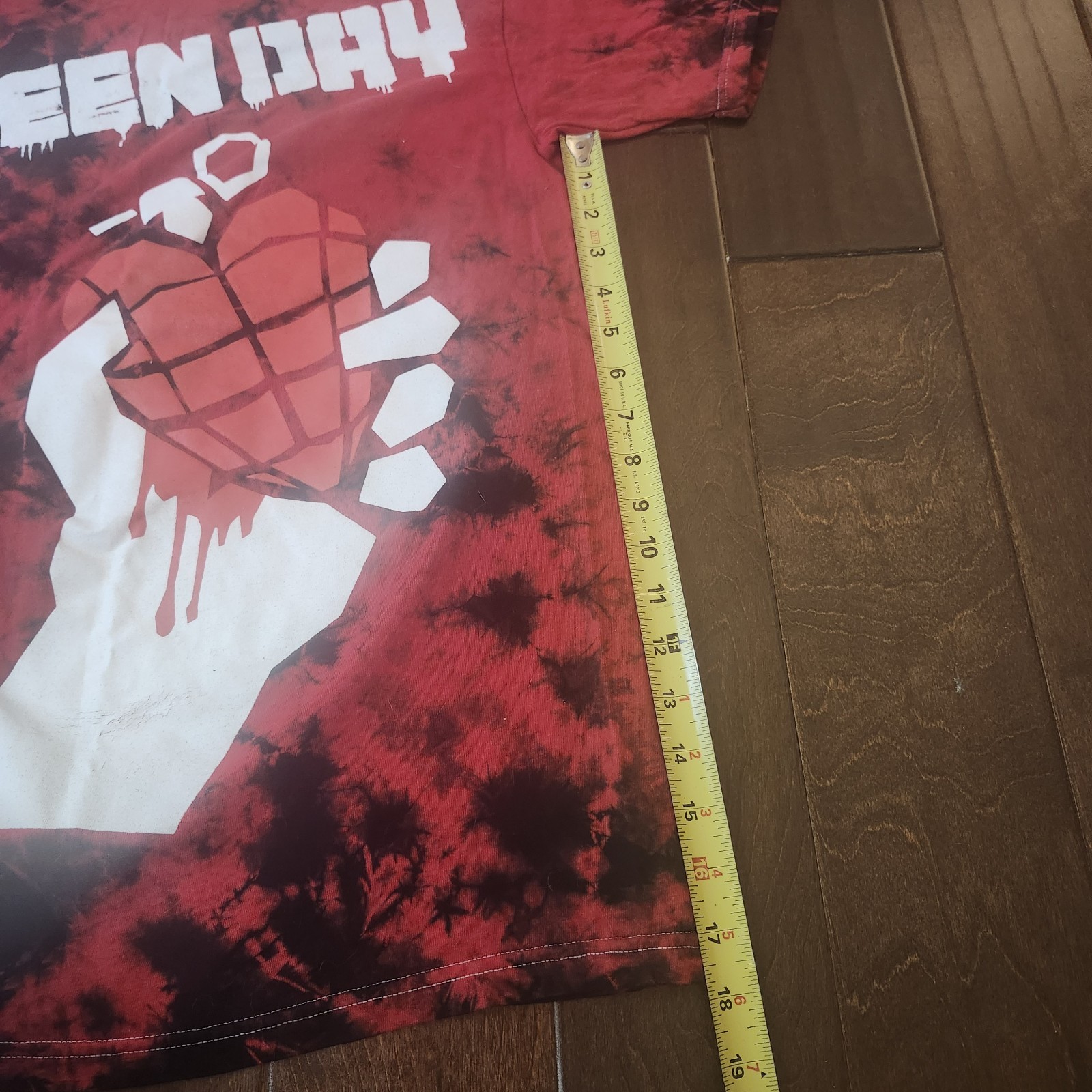 Green Day American Idiot Grenade Heart Tie Dye Band T Shirt Mens (No Size Tag)