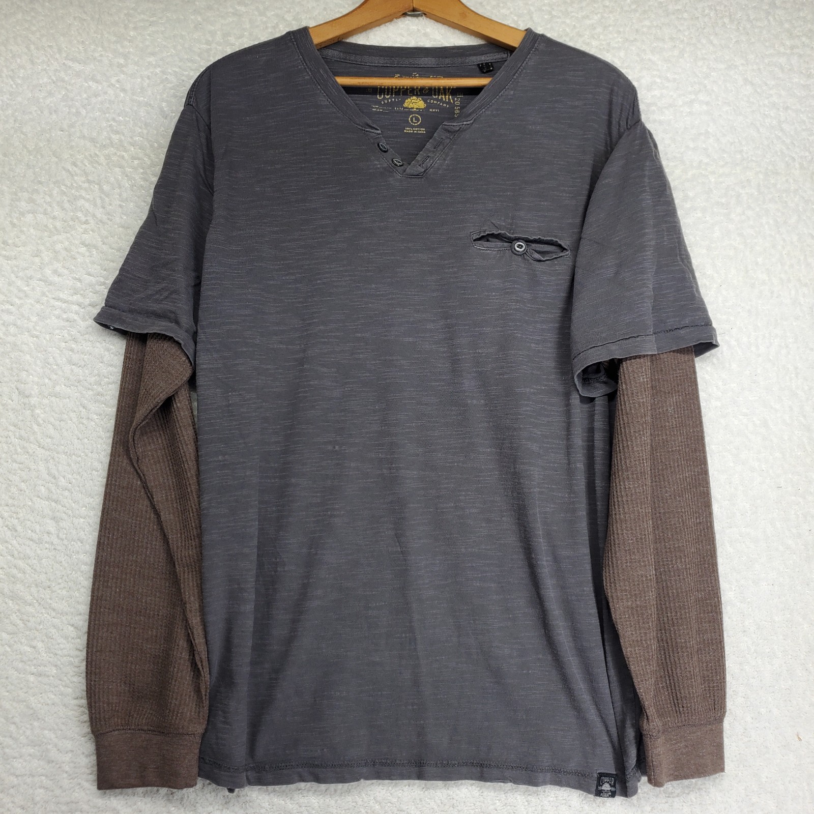 Men&rsquo;s Henley Twofer Shirt Large Gray Brown Thermal Sleeve MMA Y2K Skater 90&rsquo;s