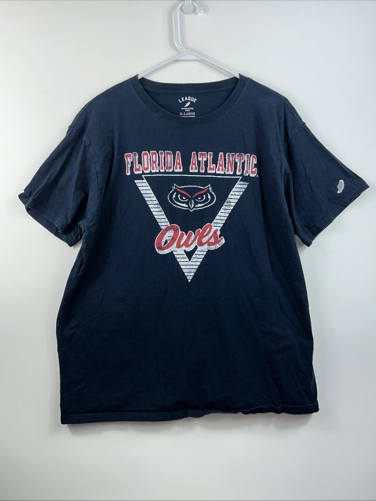 League 91 Florida Atlantic FAU Owls Men’s XL Blue 100% Cotton T-shirt