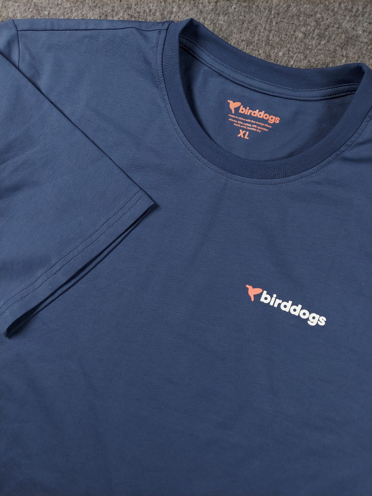 Birddogs Shirt Mens XL Blue Tagless Stretch Logo Cotton Spandex Crewneck Tee EUC