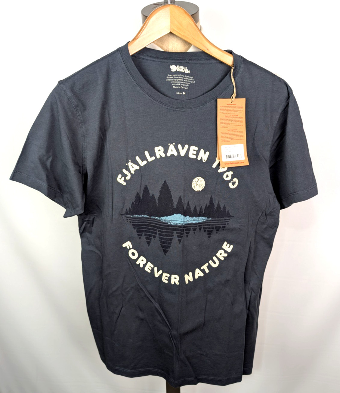 NWT FJALLRAVEN Forest Mirror T-Shirt Sz M Short Sleeve Organic Cotton Sample
