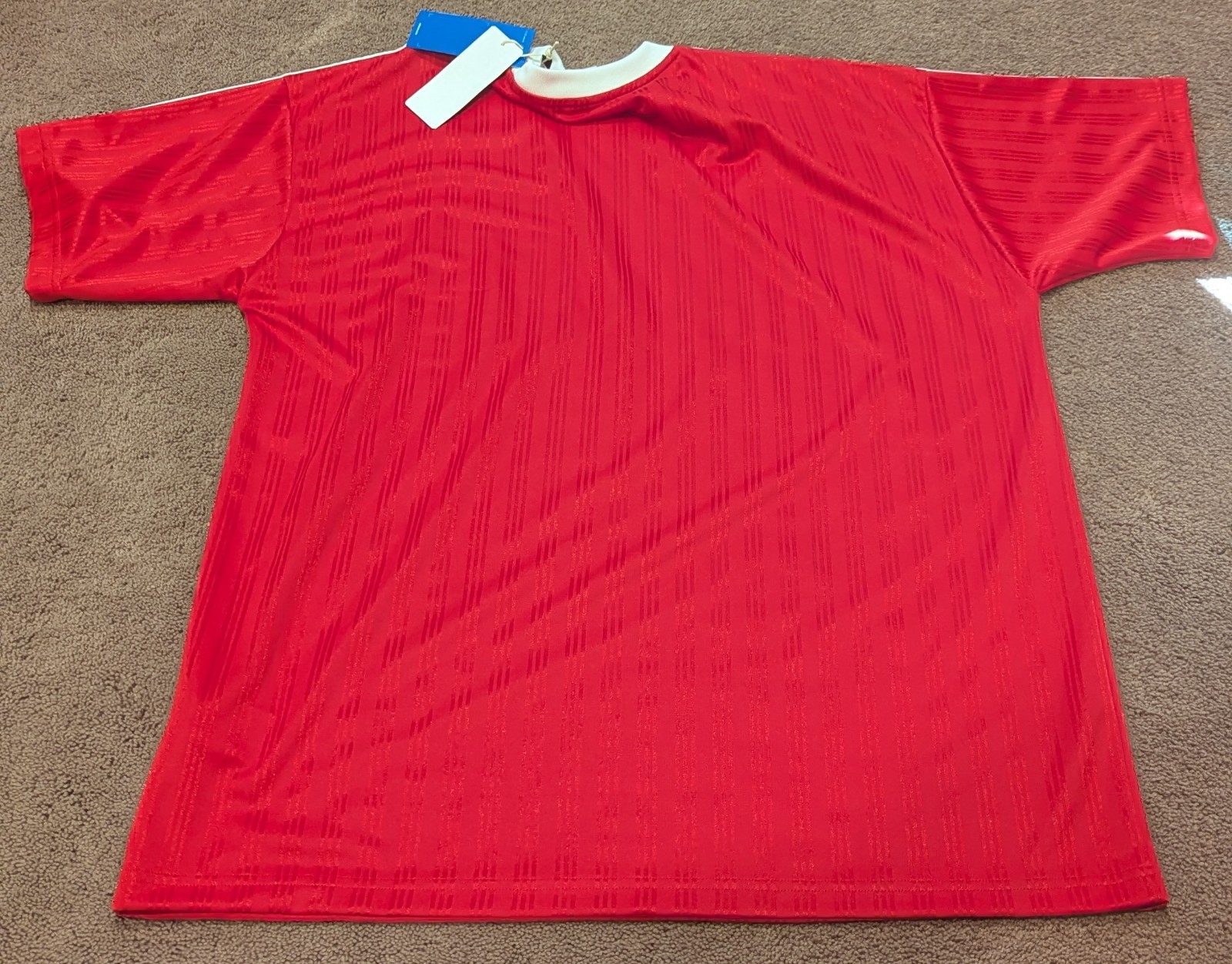 Men&rsquo;s Adidas 3 stripes Adicolor Trefoil Poly Red L New