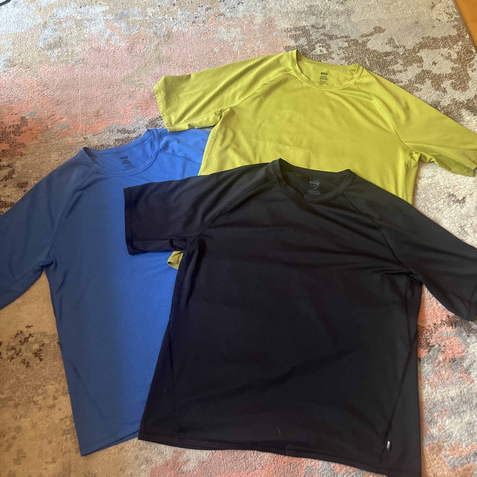 Lot Of 3 Large REI COOP Athletic T-shirt. A Blue One A Black One And A Green One