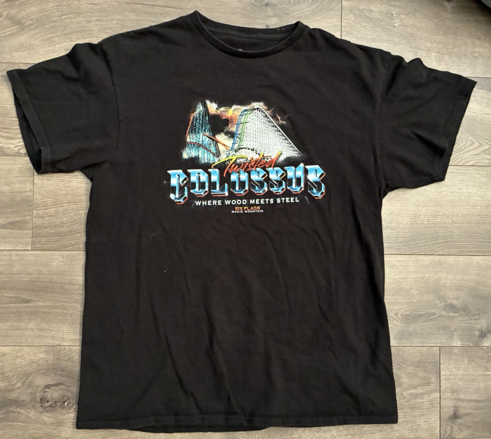 Amusement Park T-shirt Twisted Colossus Rollercoaster Six Flags Magic Mountain