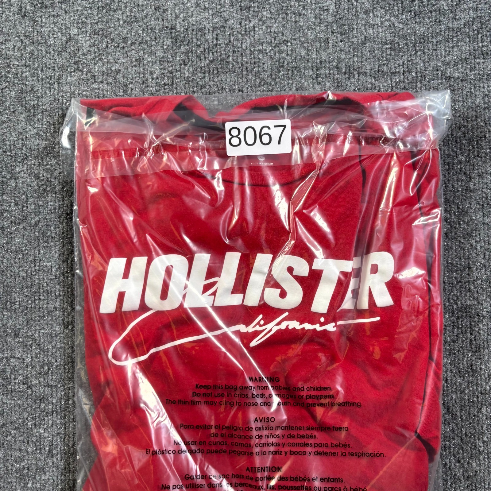 Hollister California Tee Shirt Mens Large Red Black Gradient Graphic Spell Out