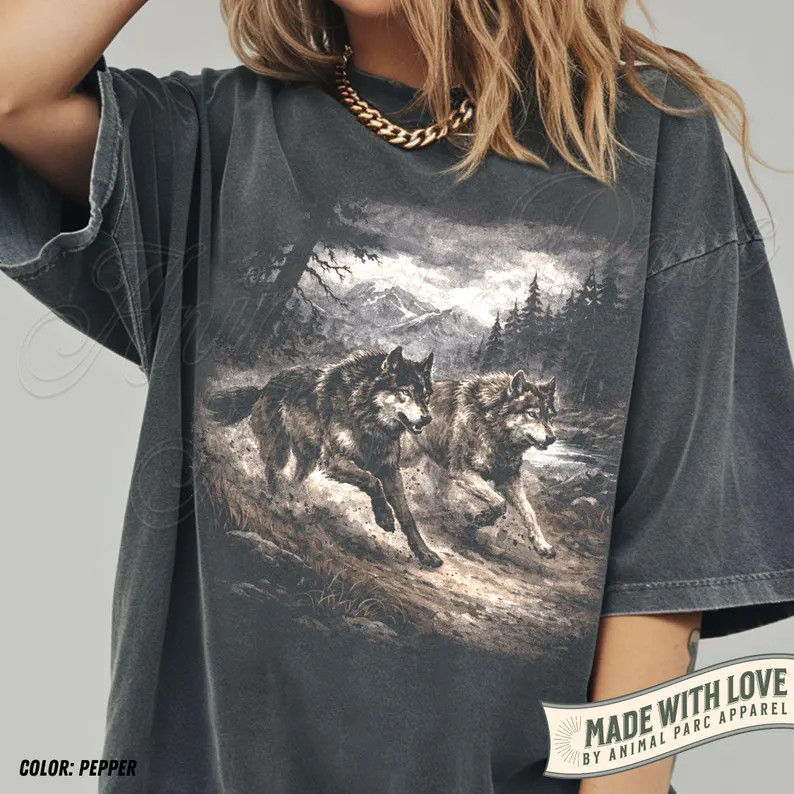 Vintage Wolves Running Comfort Tee Shirt Wild Animal Nature Graphic