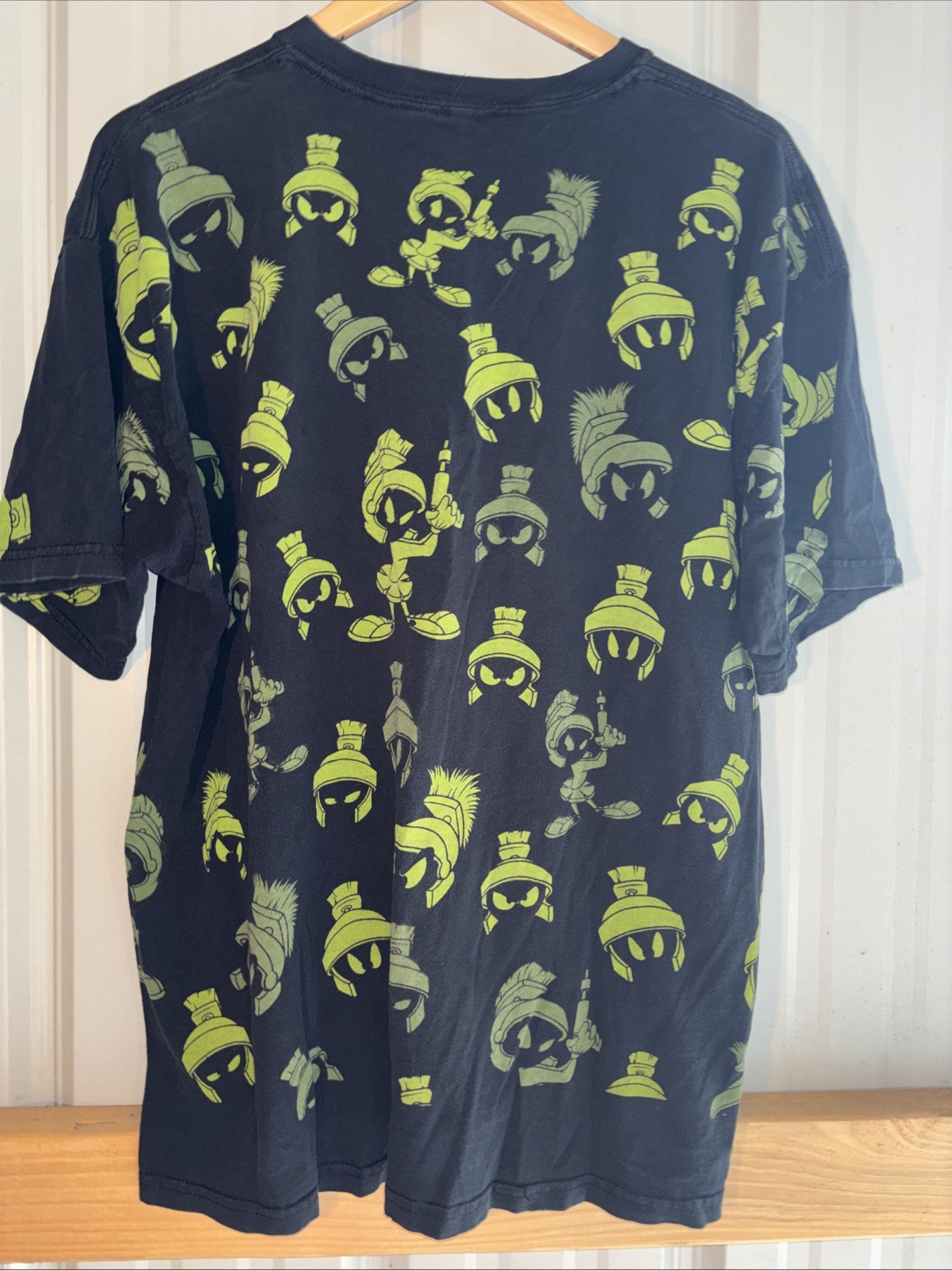 VTG Marvin the Martian All Over Print T Shirt Mens L/XL Warner Brothers Looney