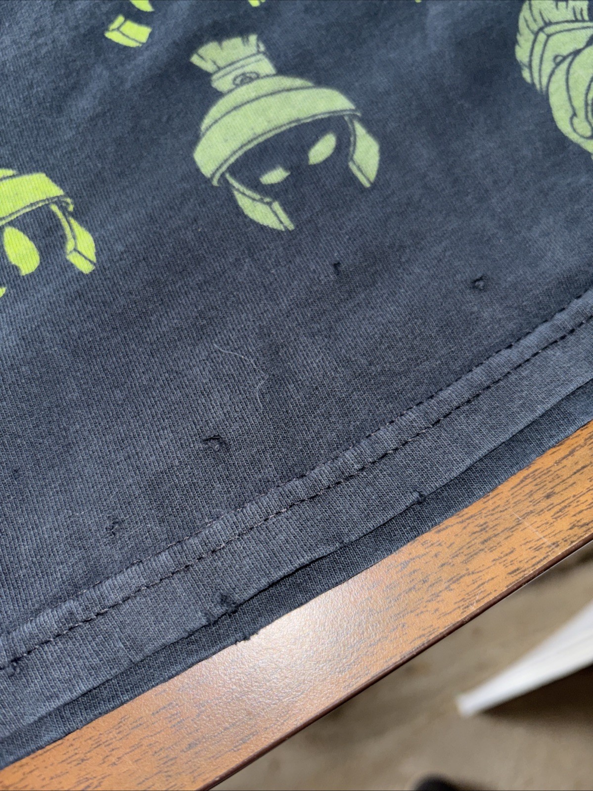 VTG Marvin the Martian All Over Print T Shirt Mens L/XL Warner Brothers Looney