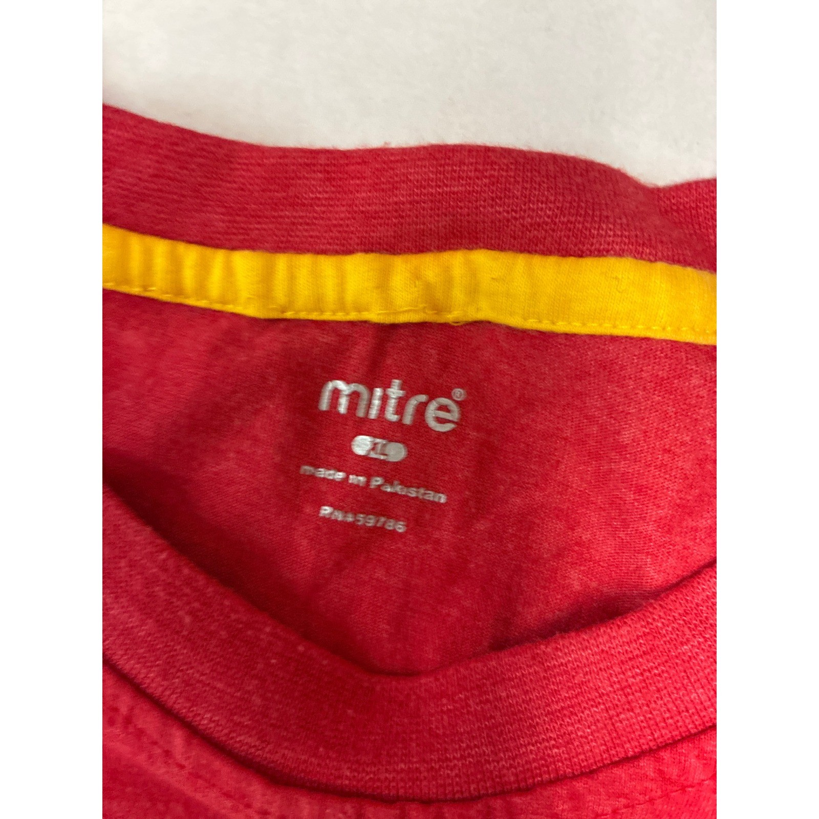Mitre Colombia Flag Graphic T-Shirt Mens XL Red Short Sleeve Soccer Tee 2016
