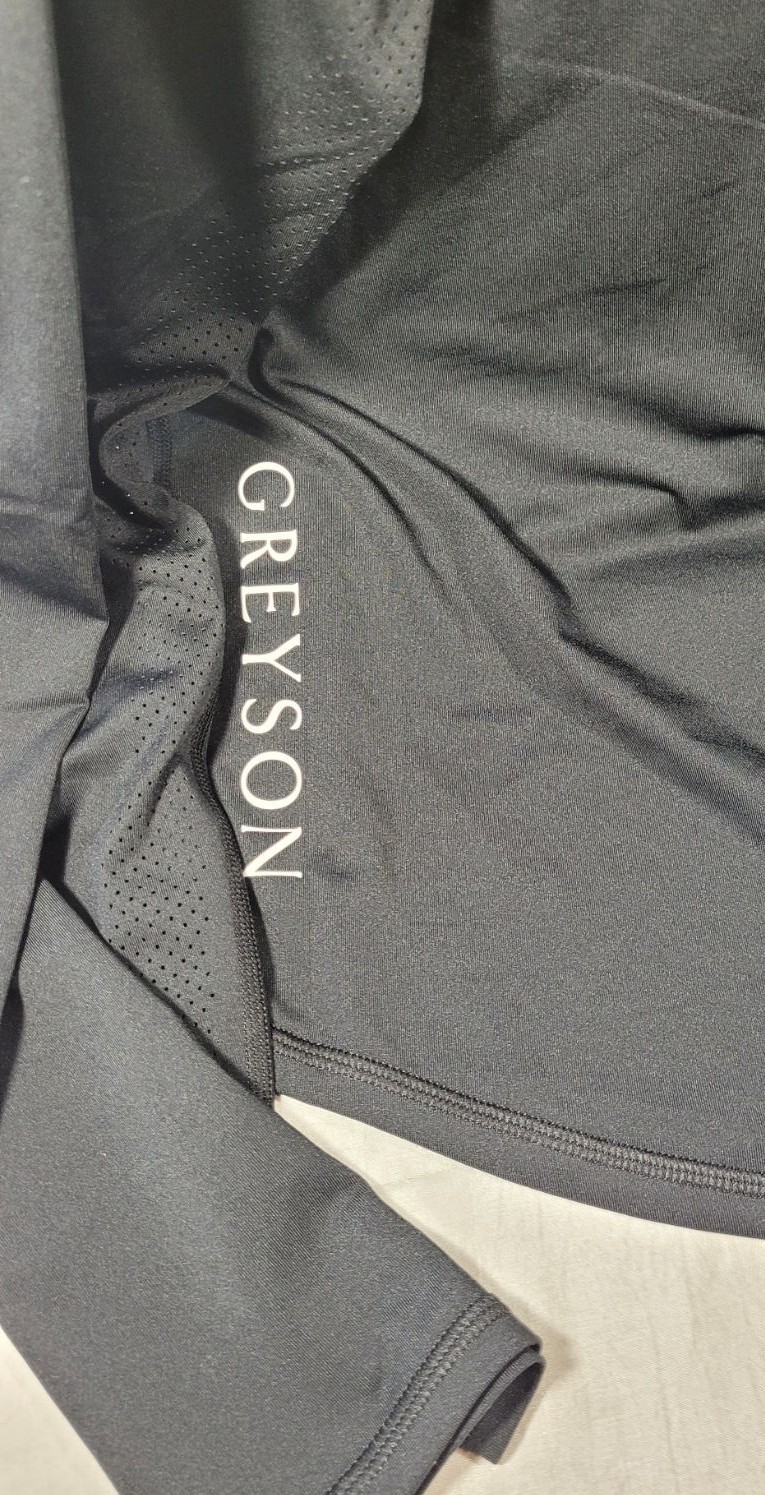 Greyson Men&rsquo;s Black Wolf Falcon Long Sleeve Performance Tee – Black – Medium