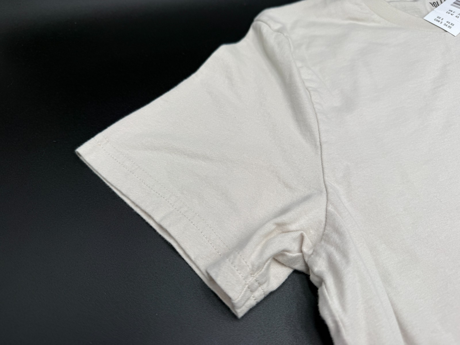 Hollister Script Logo Men&rsquo;s T-Shirt Large Cream Short Sleeve New With Tags