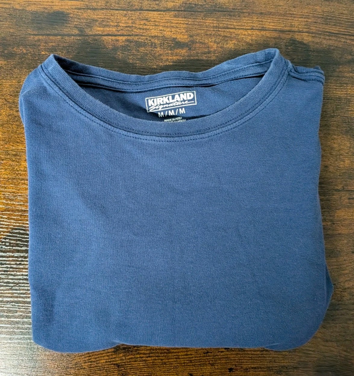 Kirkland Signature Pima Cotton Tee T Shirt Blue Medium Peru Made