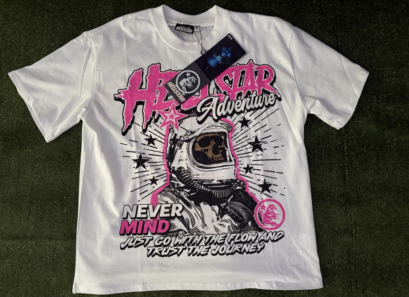 Hellstar H-Star Adventure Never Mind Space Graphic T-Shirt White Pink
