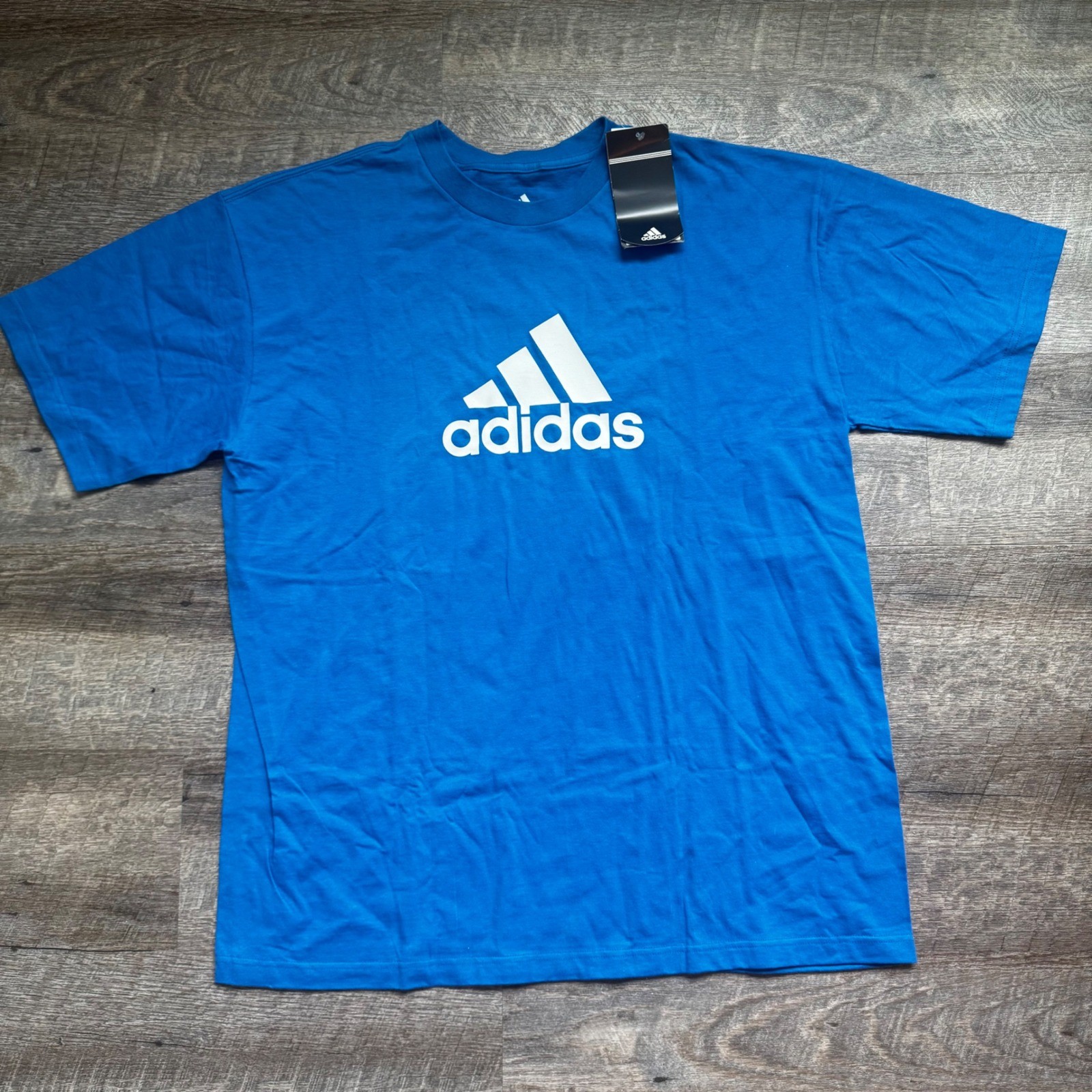Adidas Essentials Badge of Sport BIG LOGO TEE Mens Large Blue White NEW