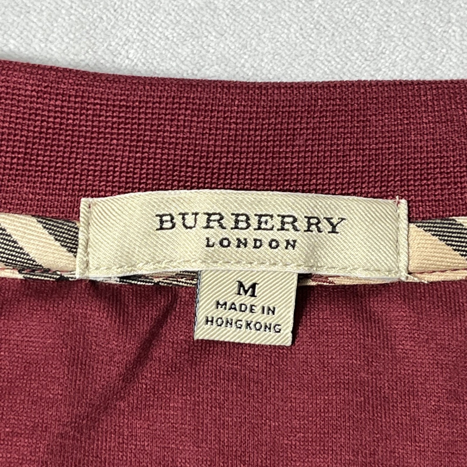 Vintage Burberry London T Shirt Men Burgundy Cotton Embroidered Logo