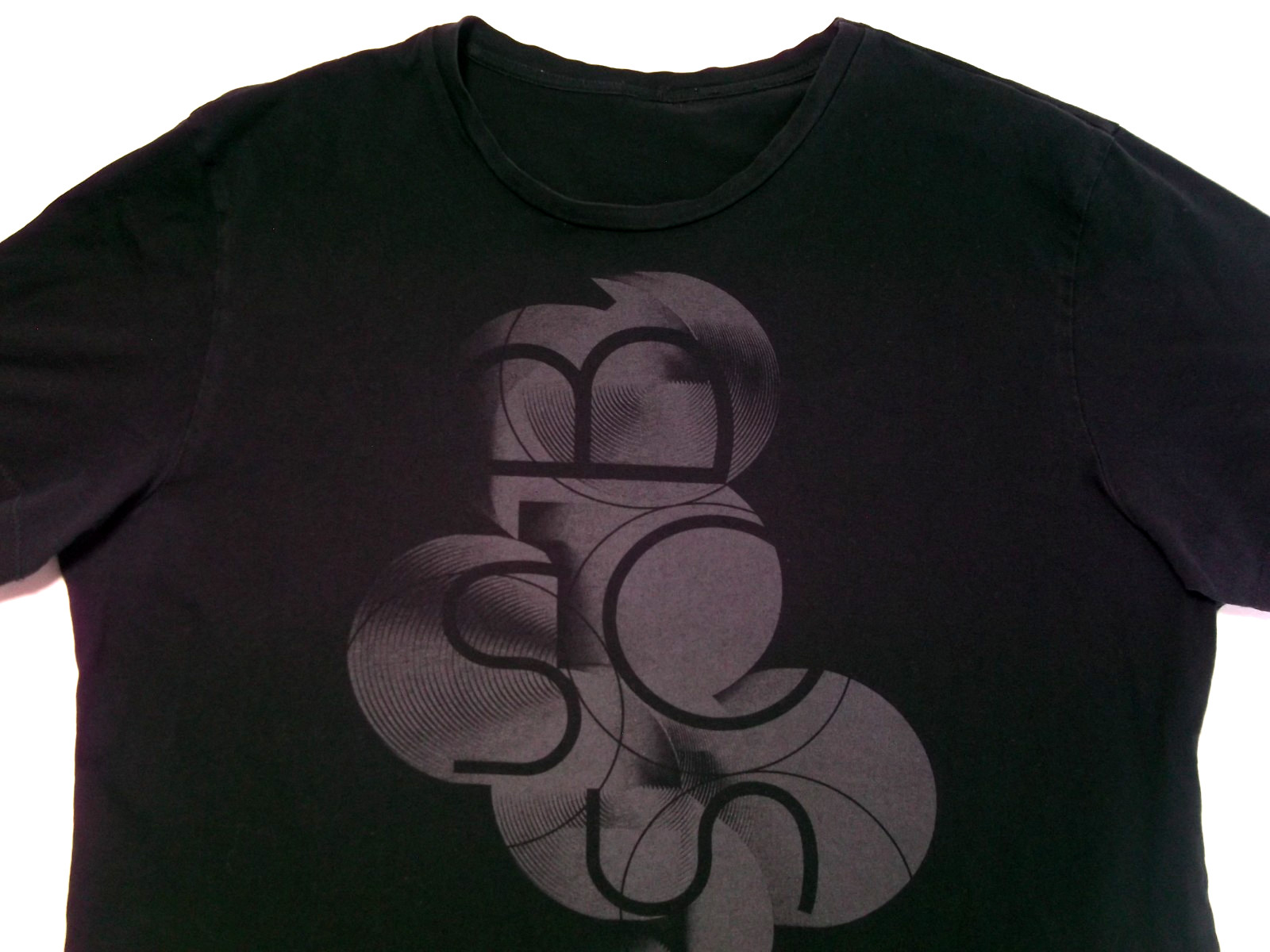 BOSS HUGO BOSS T-Shirt Men&rsquo;s Sz.L (W 22in x L 27in)100% Cotton Black