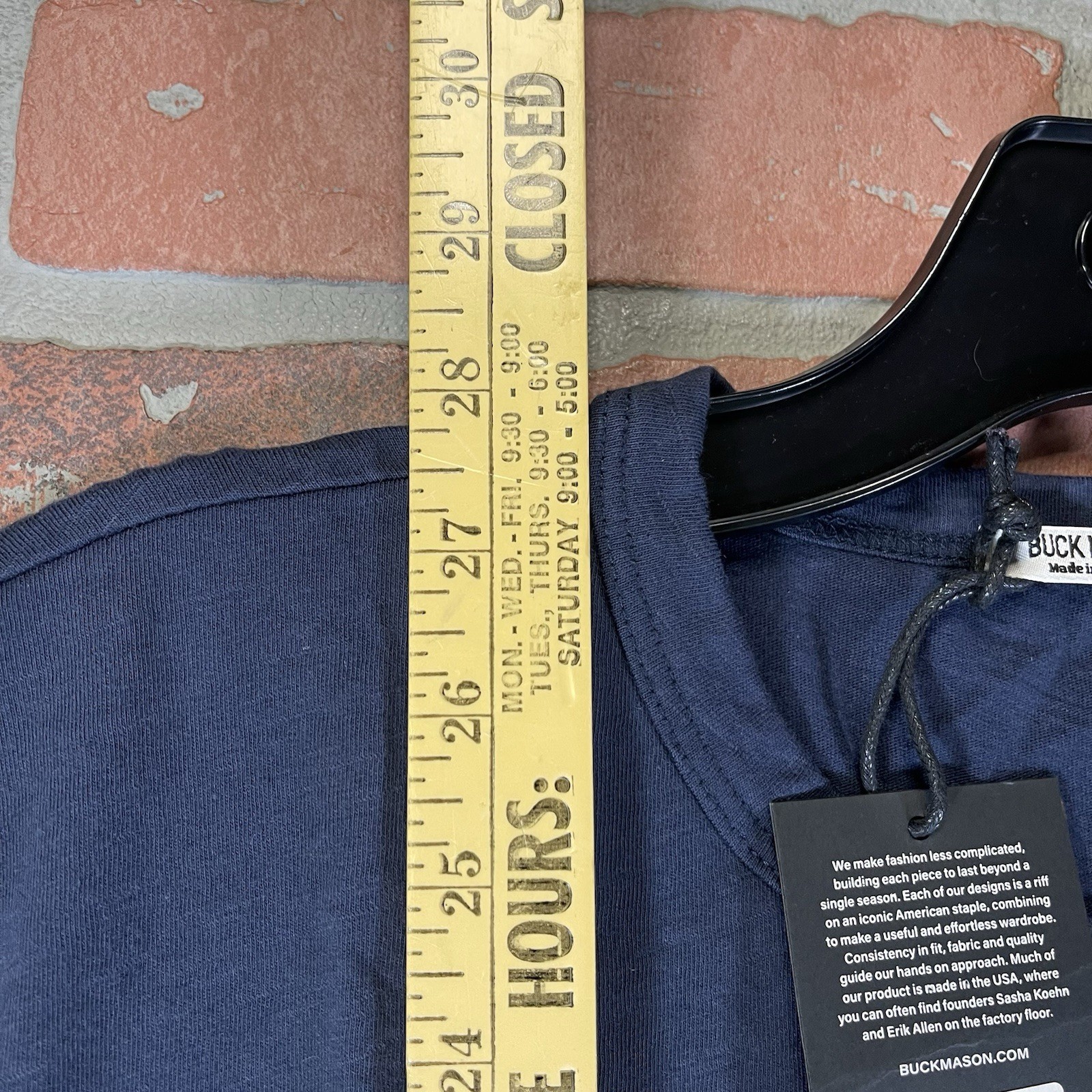 Buck Mason Slub Short Sleeve Curved Hem T Shirt Small (Tall) Midnight Navy NWT