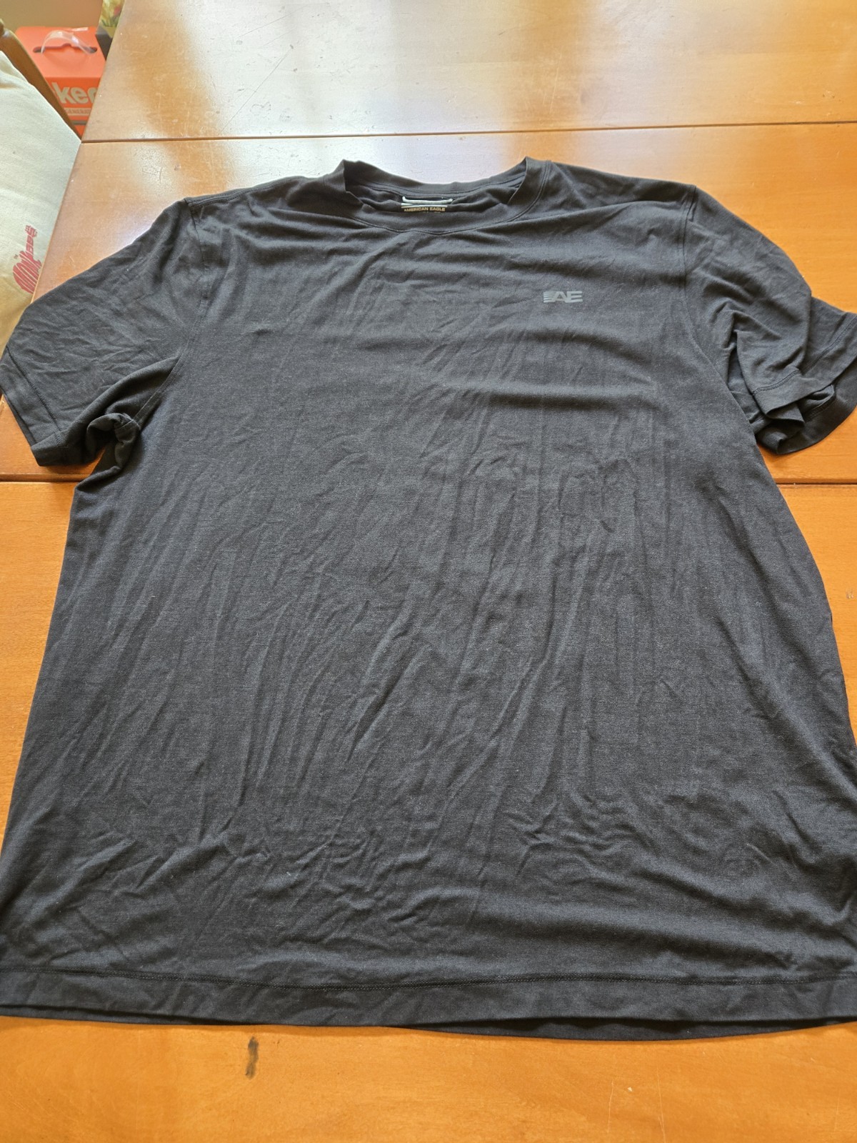 American Eagle Men&rsquo;s Black Solid Logo Crew Neck Short Sleeve T-Shirt Size L