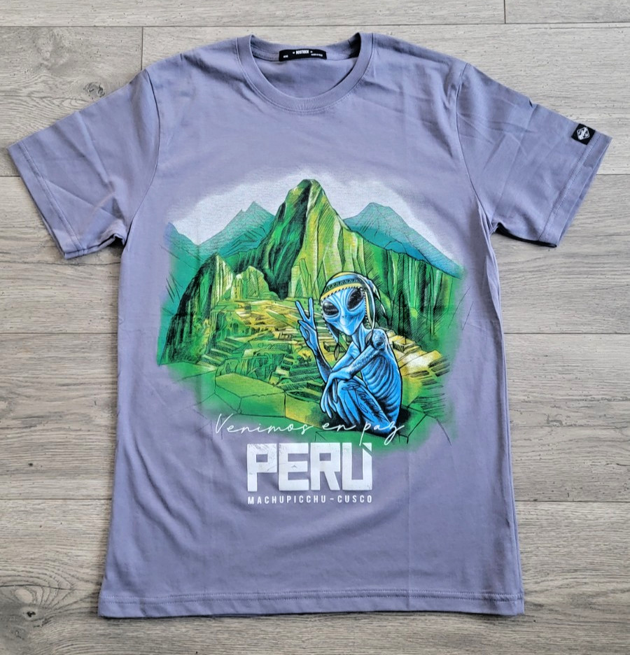 Peruvian Designs T Shirt Unisex Size S ** Machu Picchu Alien – Peruvian Cotton
